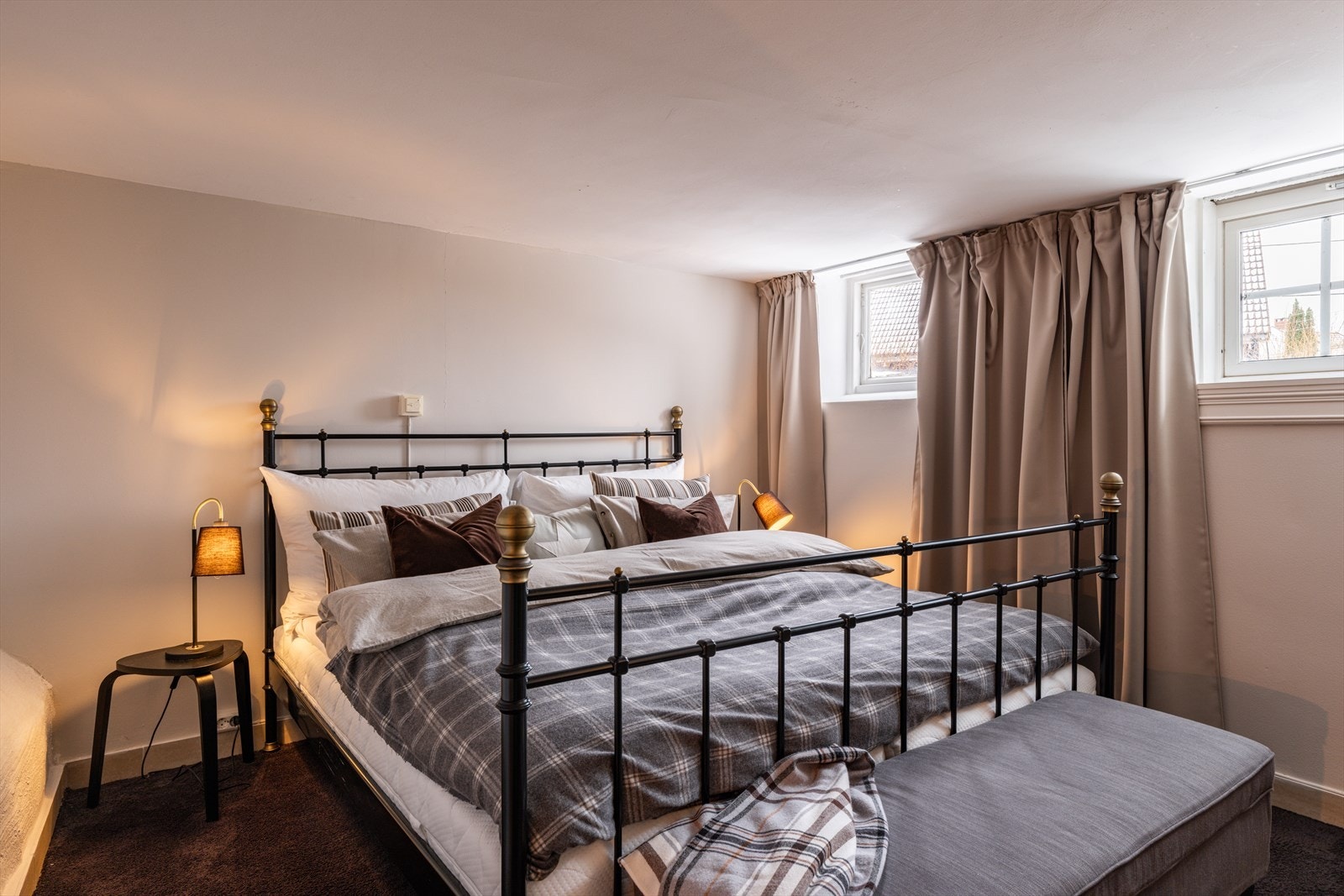 Rom i kjeller som i dag er benyttet som soverom Galleribilde