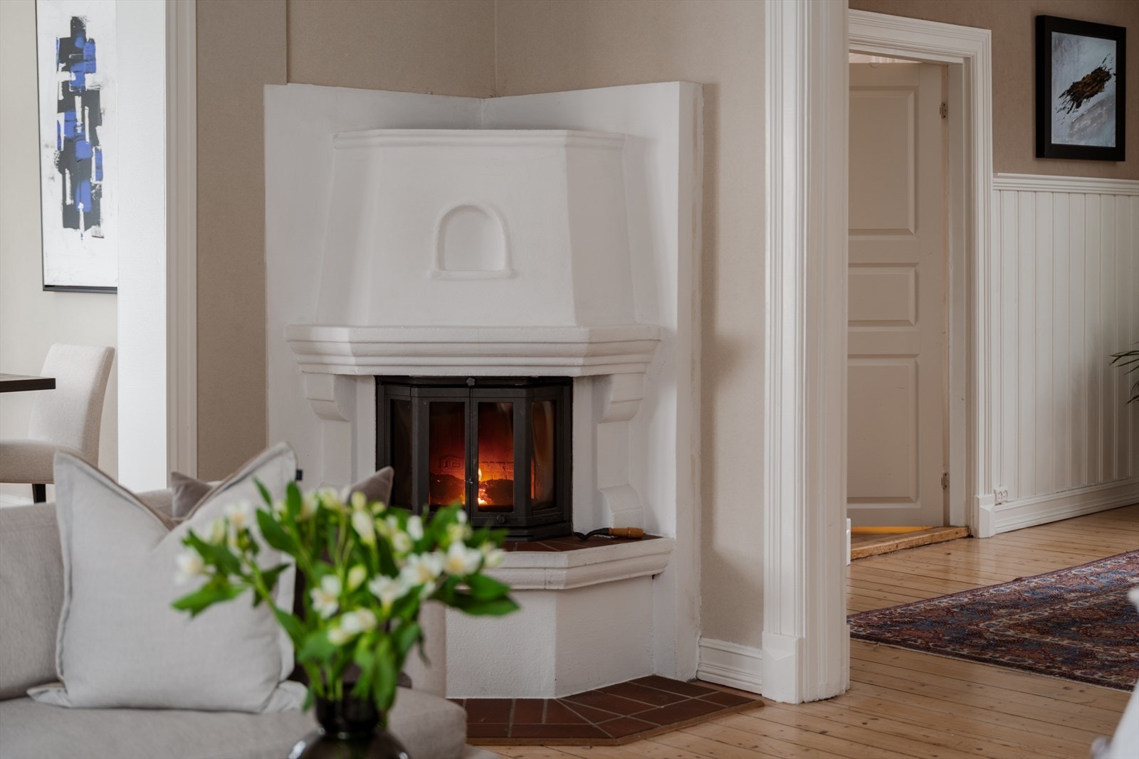 Sjarmerende ilsted som varmer godt på kalde vinterdager Galleribilde