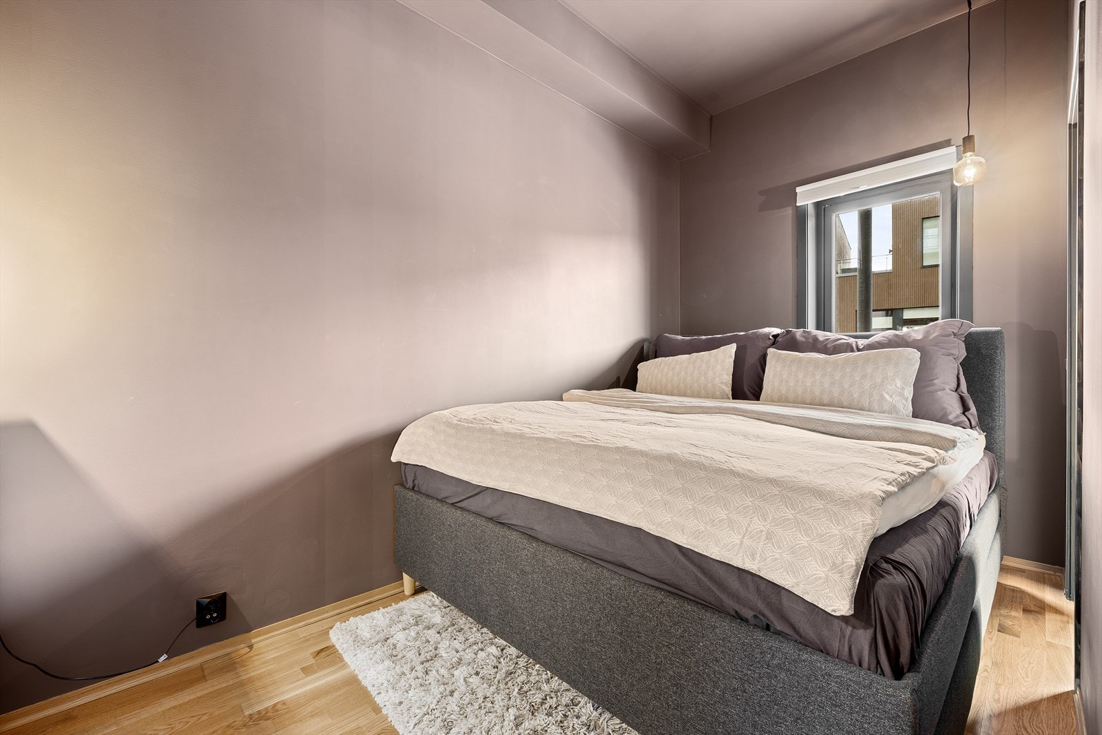 Soverommet er oppmålt til 8,5 m² Galleribilde