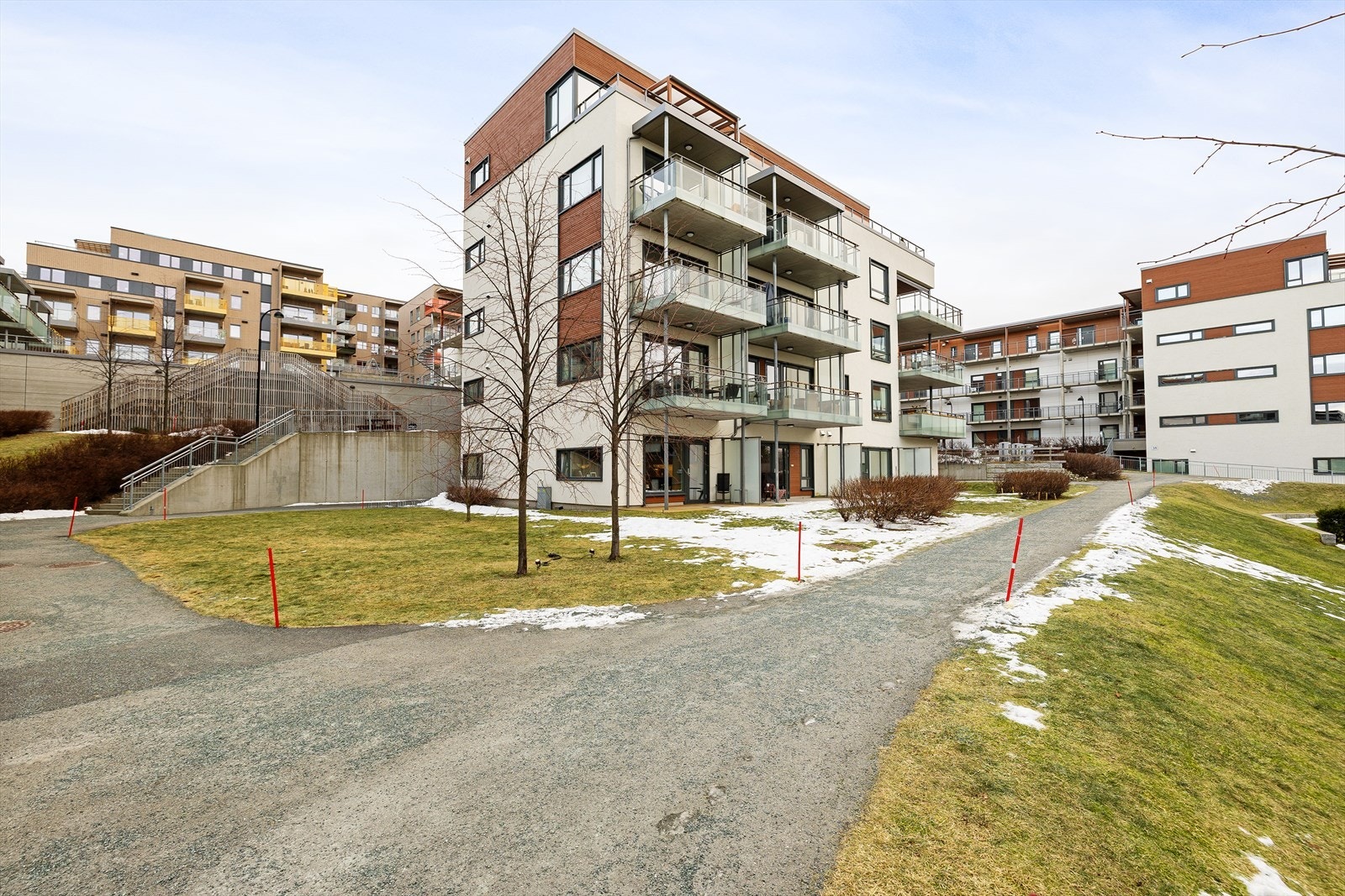 Sameiet Ranheim Amfi ble ferdigstilt i 2018 og består av 102 boligseksjoner med en sjønær og sentral beliggenhet på Ranheim. Galleribilde