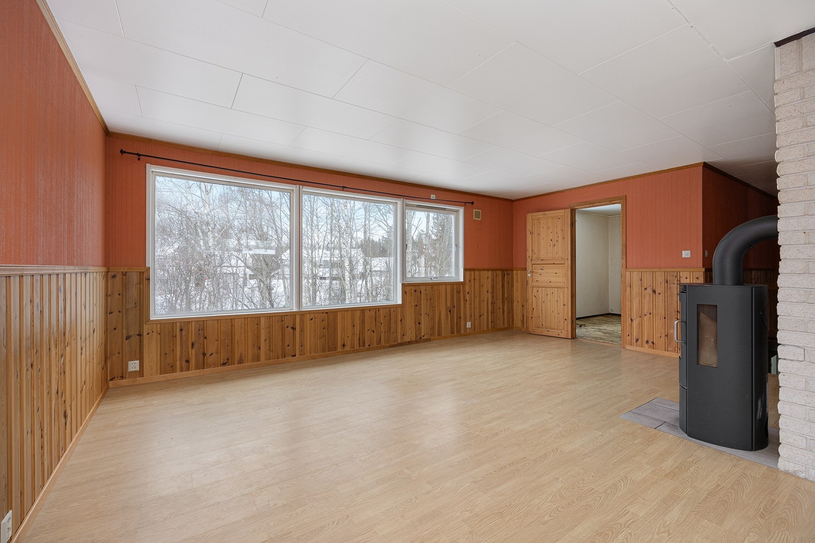 Den vinklede planløsningen gir fine, definerte soner for møblering. Galleribilde