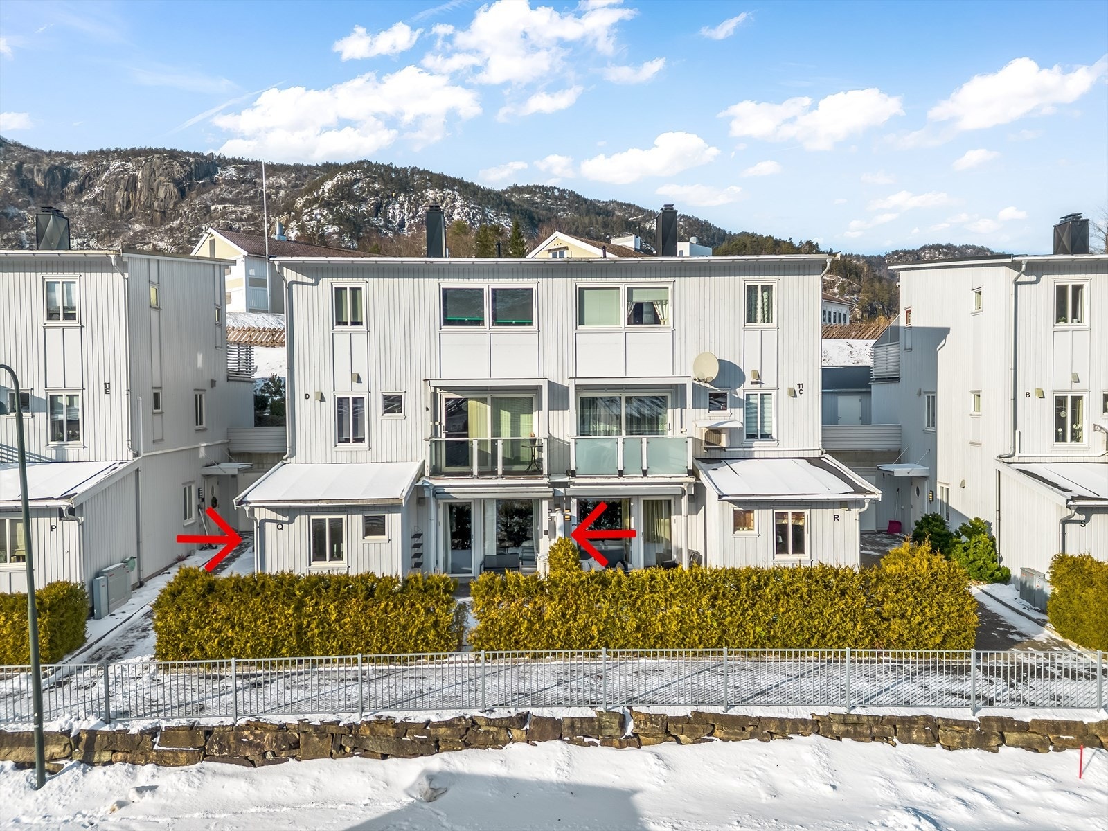 Vi har gleden av å presentere denne innbydende leiligheten med en attraktiv og sentral beliggenhet i Liknes. Velkommen til visning! Husk påmelding. Galleribilde