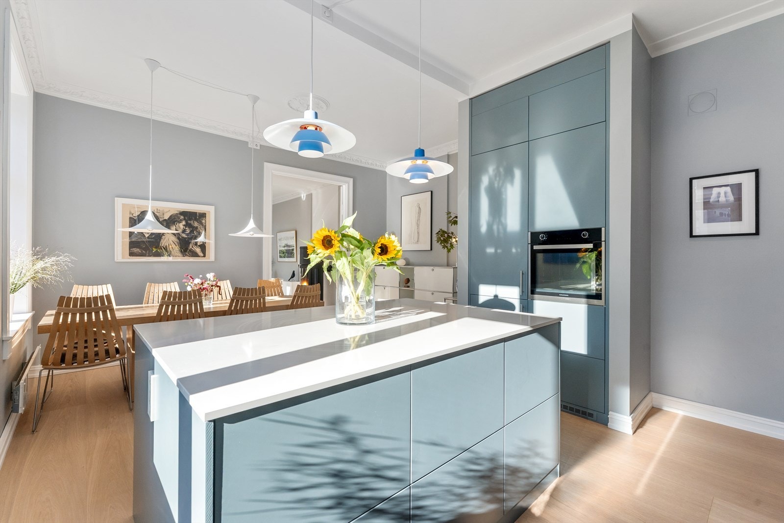 Automatisk vannstopper og komfyrvakt er installert for økt sikkerhet og trygghet. Galleribilde