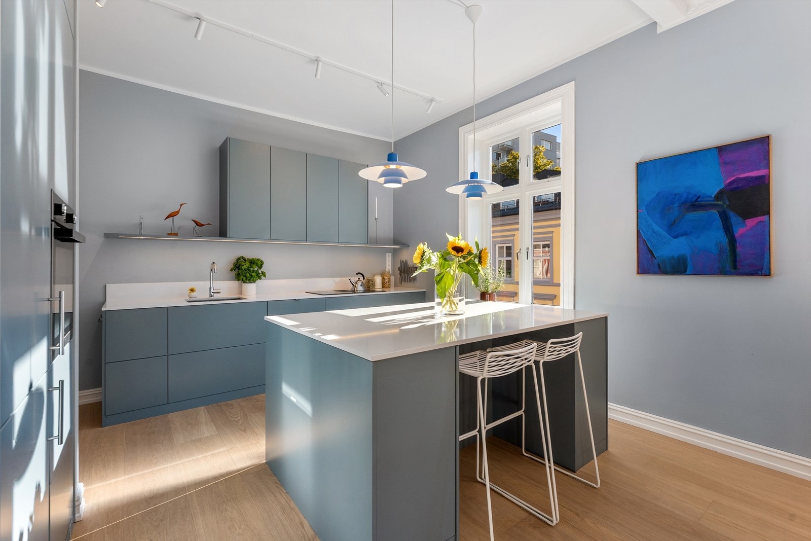 Spesialtilpasset IKEA-kjøkken i unik farge (2022/2023). Galleribilde