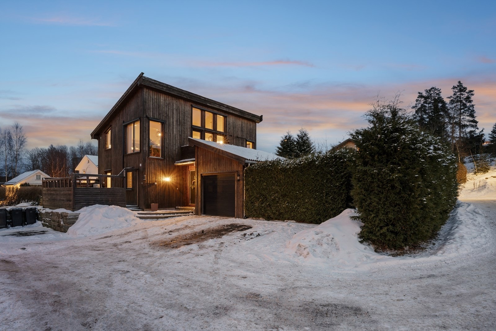 Hedda Marie Faber v/DNB Eiendom har gleden av å presentere Mørkveien 1! Galleribilde