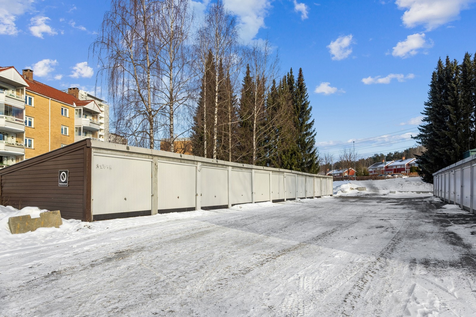 Mulighet for kjøp av garasje i Manglerudjordet Garasjelag Sør. Galleribilde