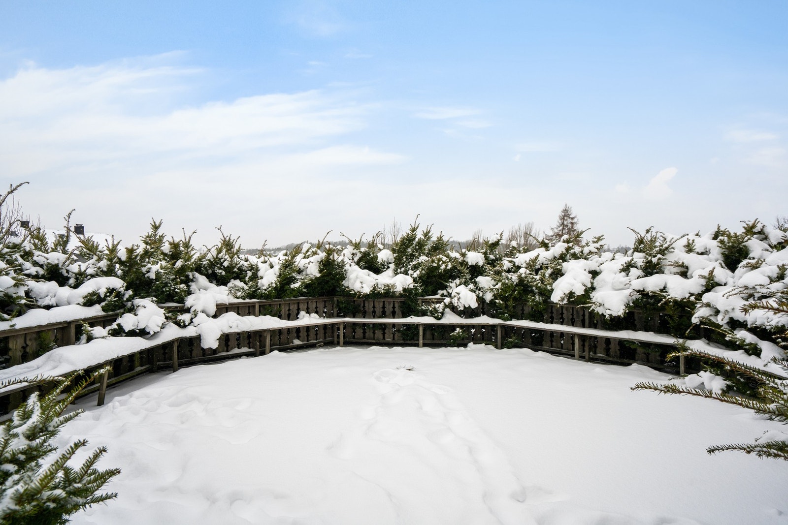 Fellesområde med uteplass. Fint for utendørs grilling Galleribilde