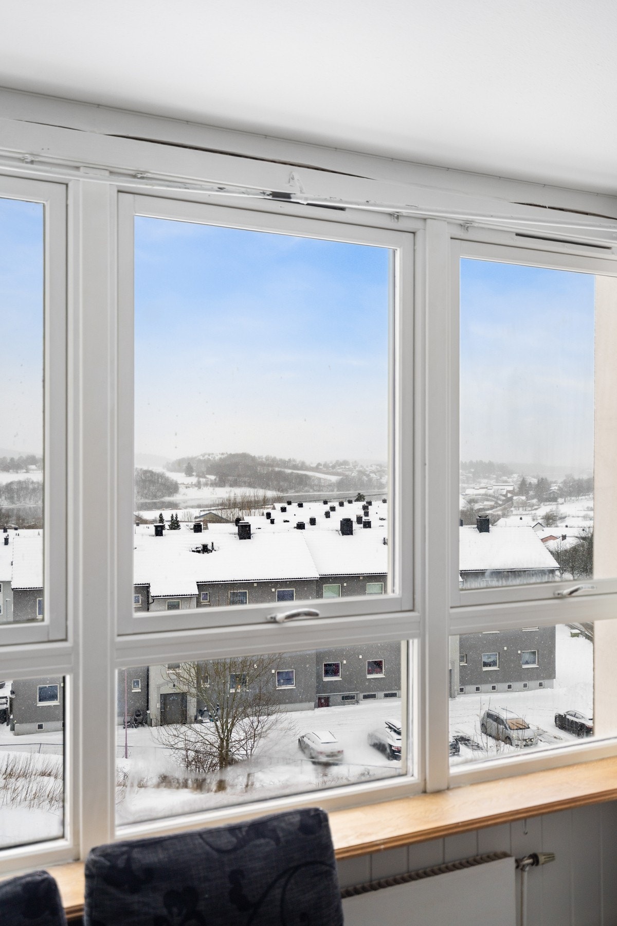 Fin utsikt og godt med lysinnslipp Galleribilde