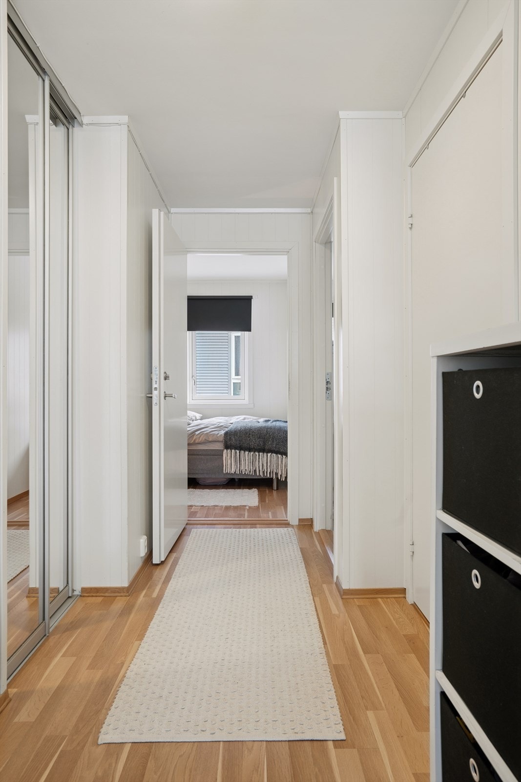 Inngang til to soverom og bad. Galleribilde