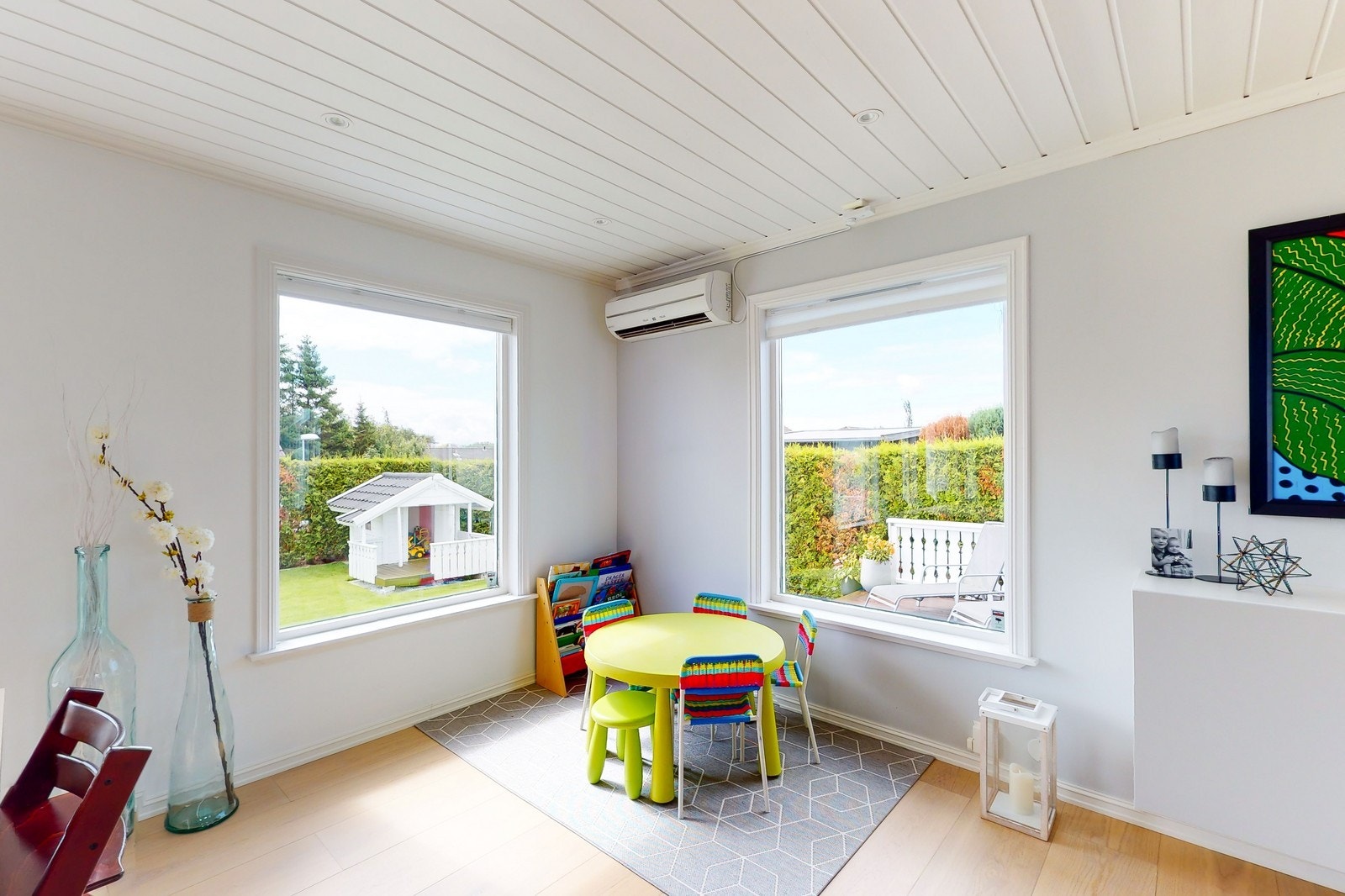 Stue - det er montert varmepumpe Galleribilde