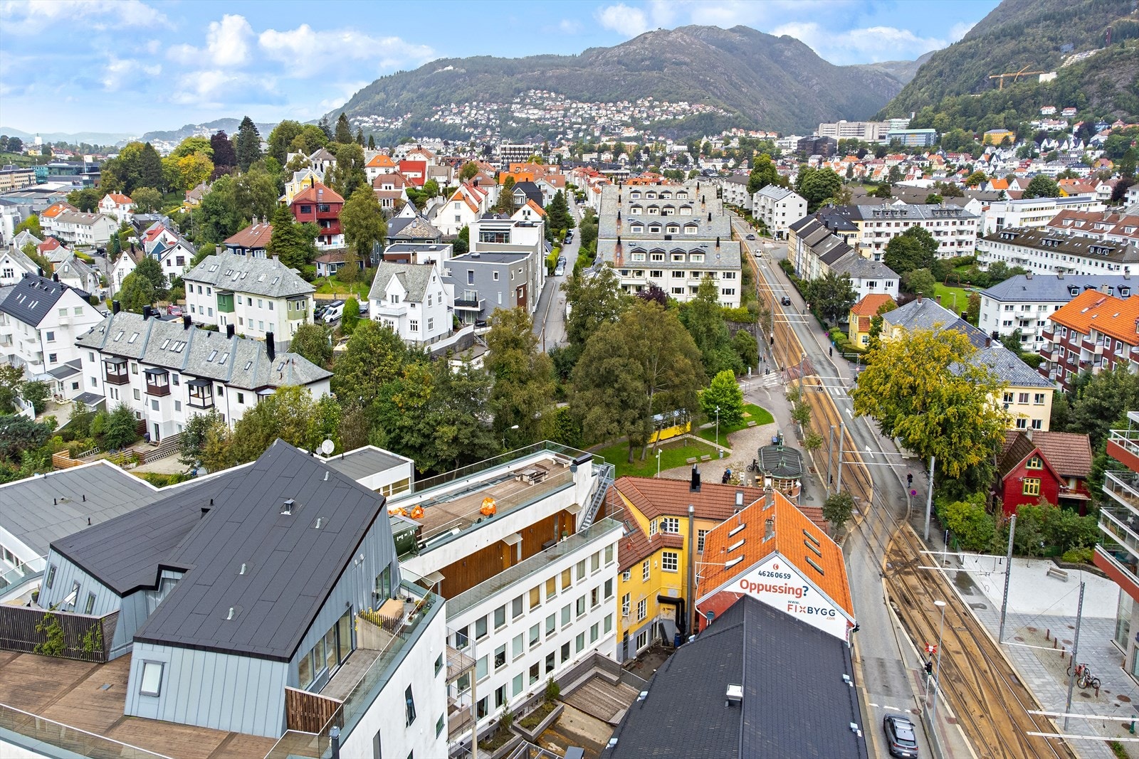 Nærmeste bybanestopp er bare 1 minutt unna. Galleribilde