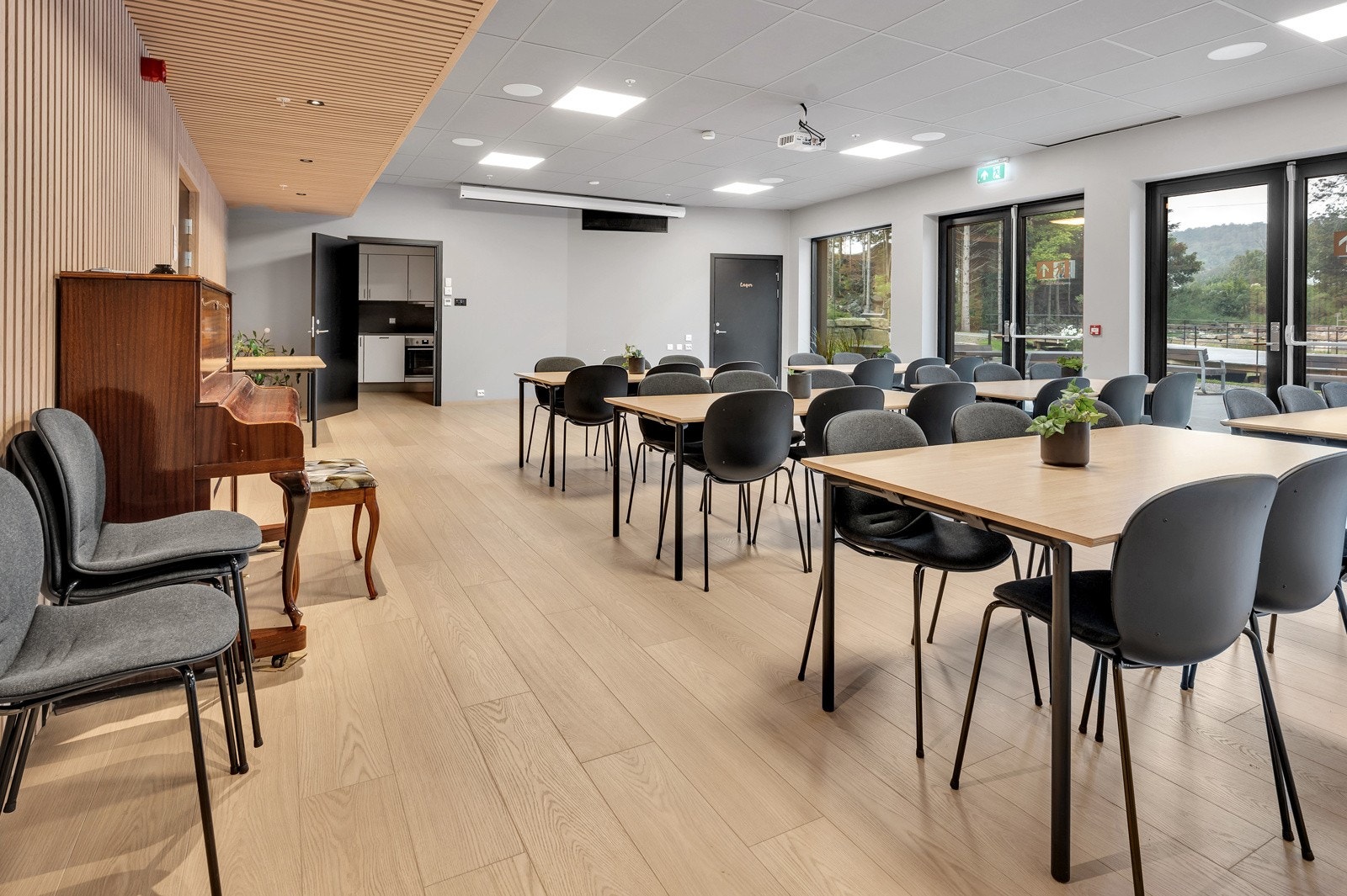 Lokalene kan benyttes fritt evt leies til private arrangementer. Galleribilde