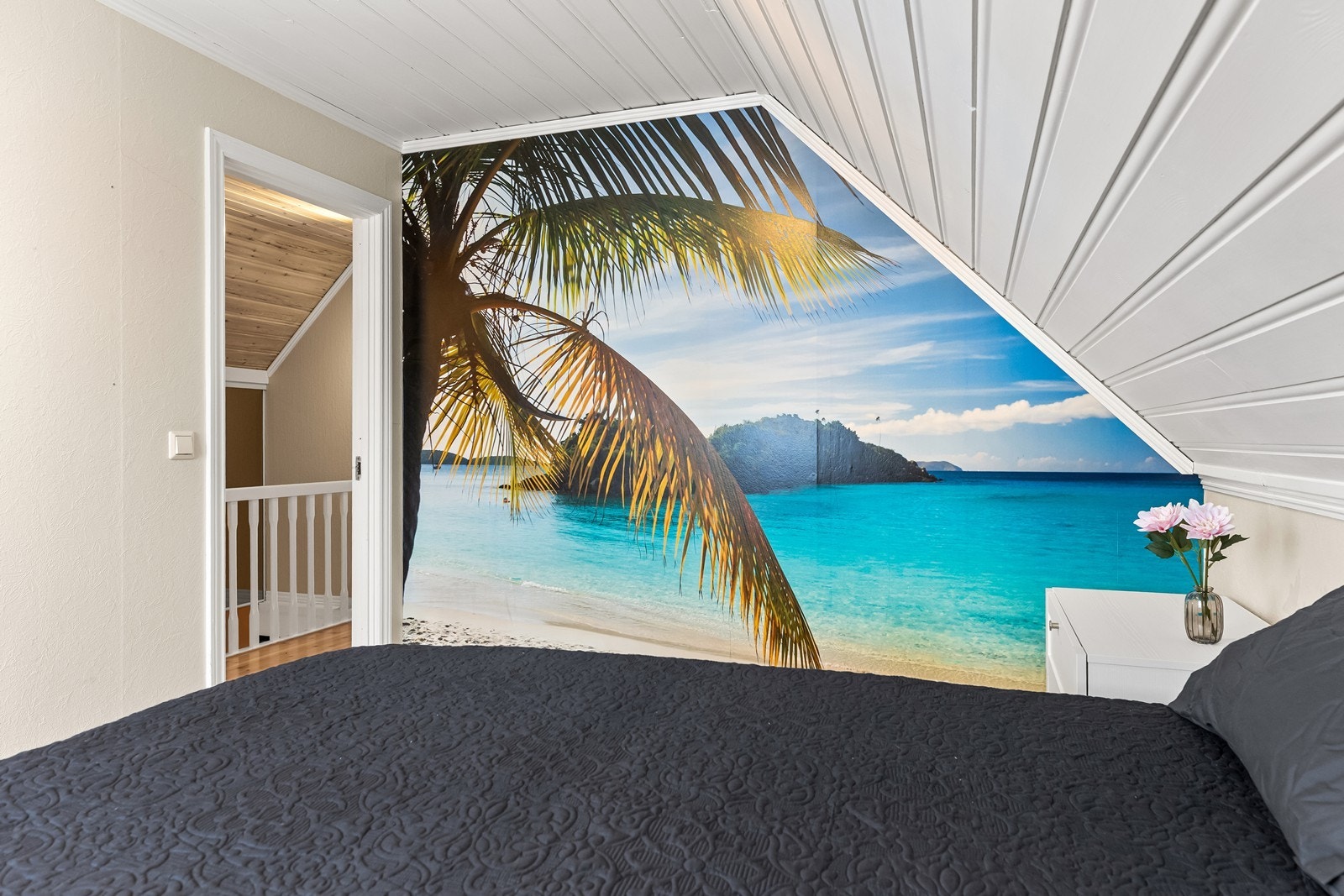 Rommene i andre etasje har en god størrelse og er enkle å møblere. Galleribilde