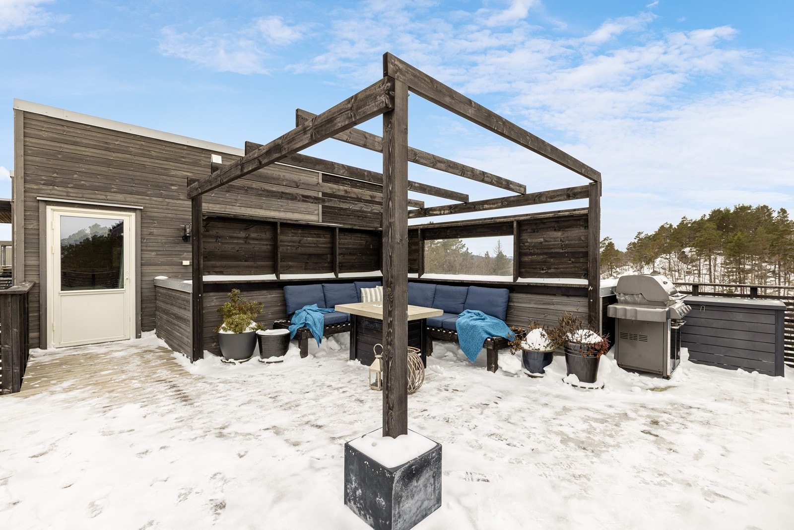 Takterrasse med pergola Galleribilde