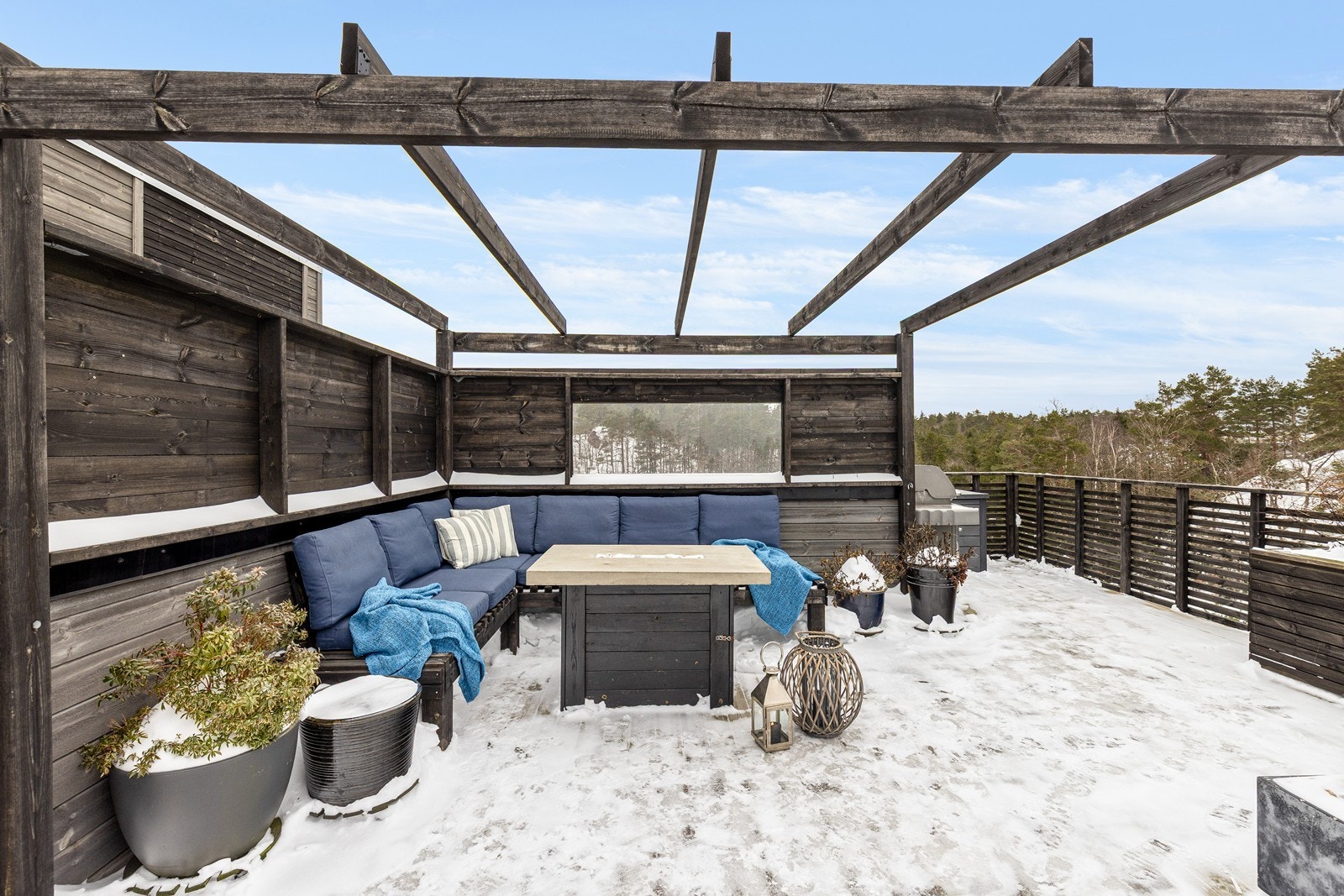 Her er det plassbygget sittegruppe Galleribilde