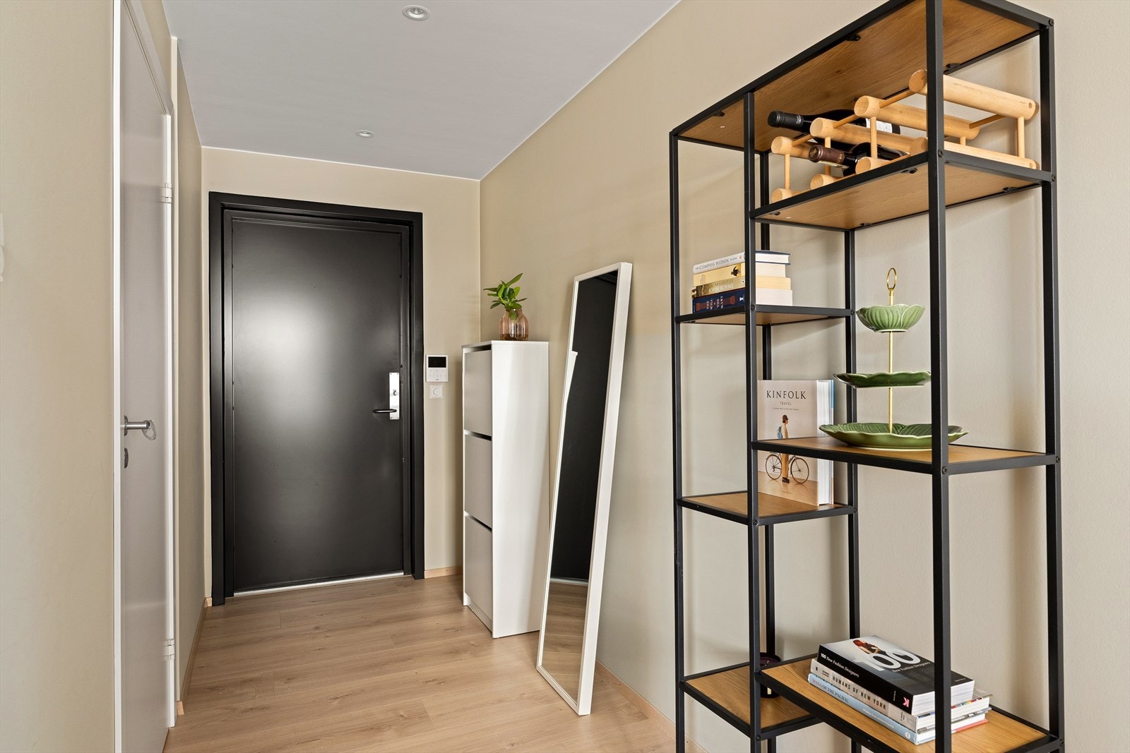 Entré/gang Galleribilde