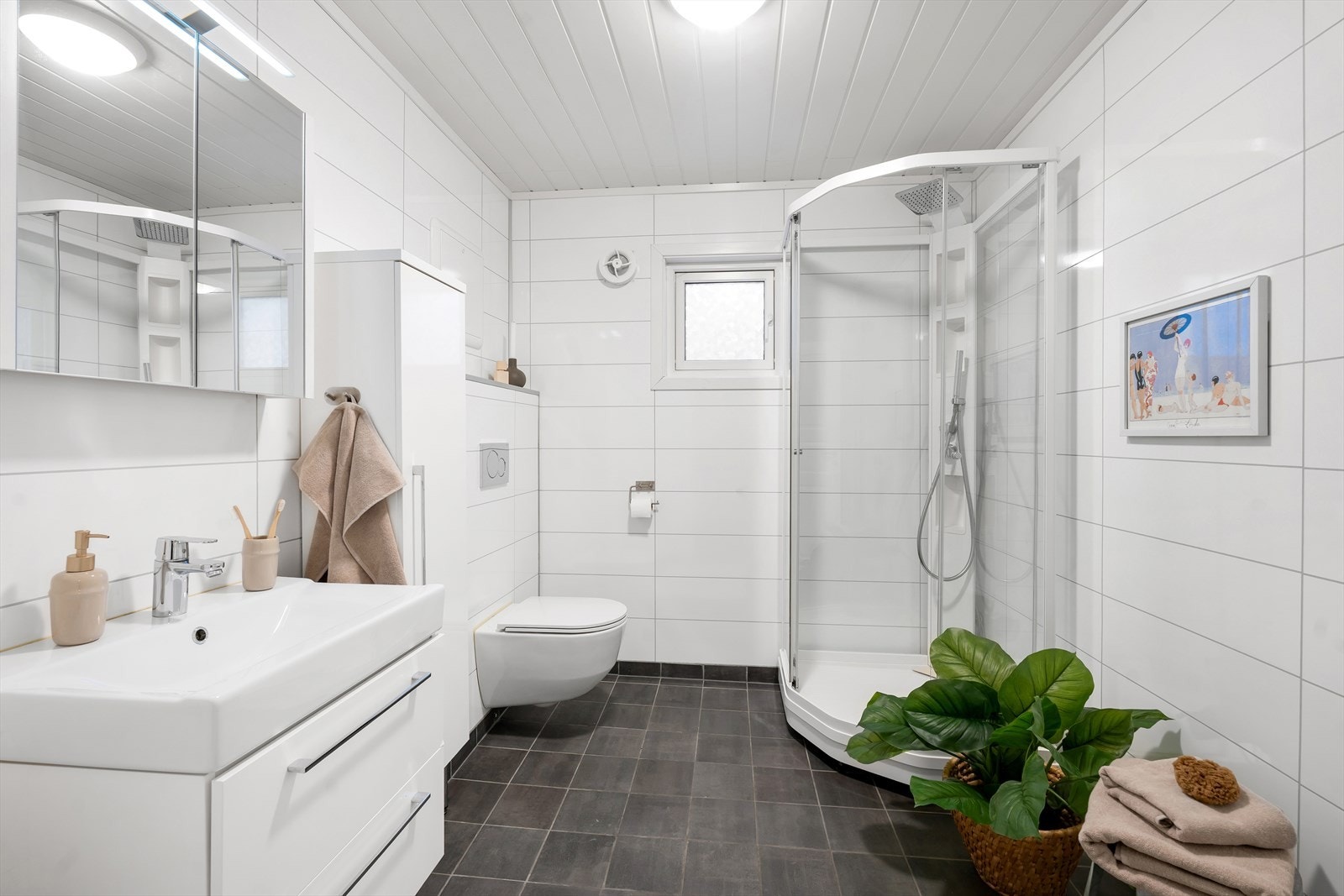 Moderne bad fra 2017. Galleribilde