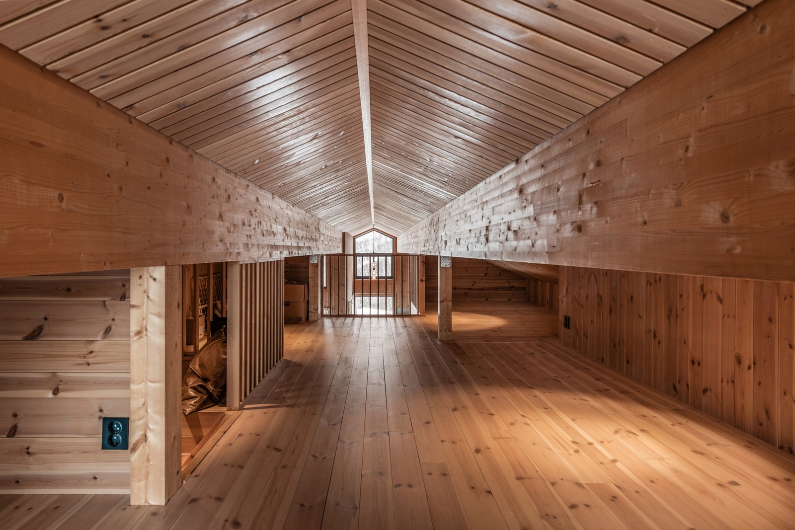 Romslig hems med skråtak, ikke måleverdig areal Galleribilde