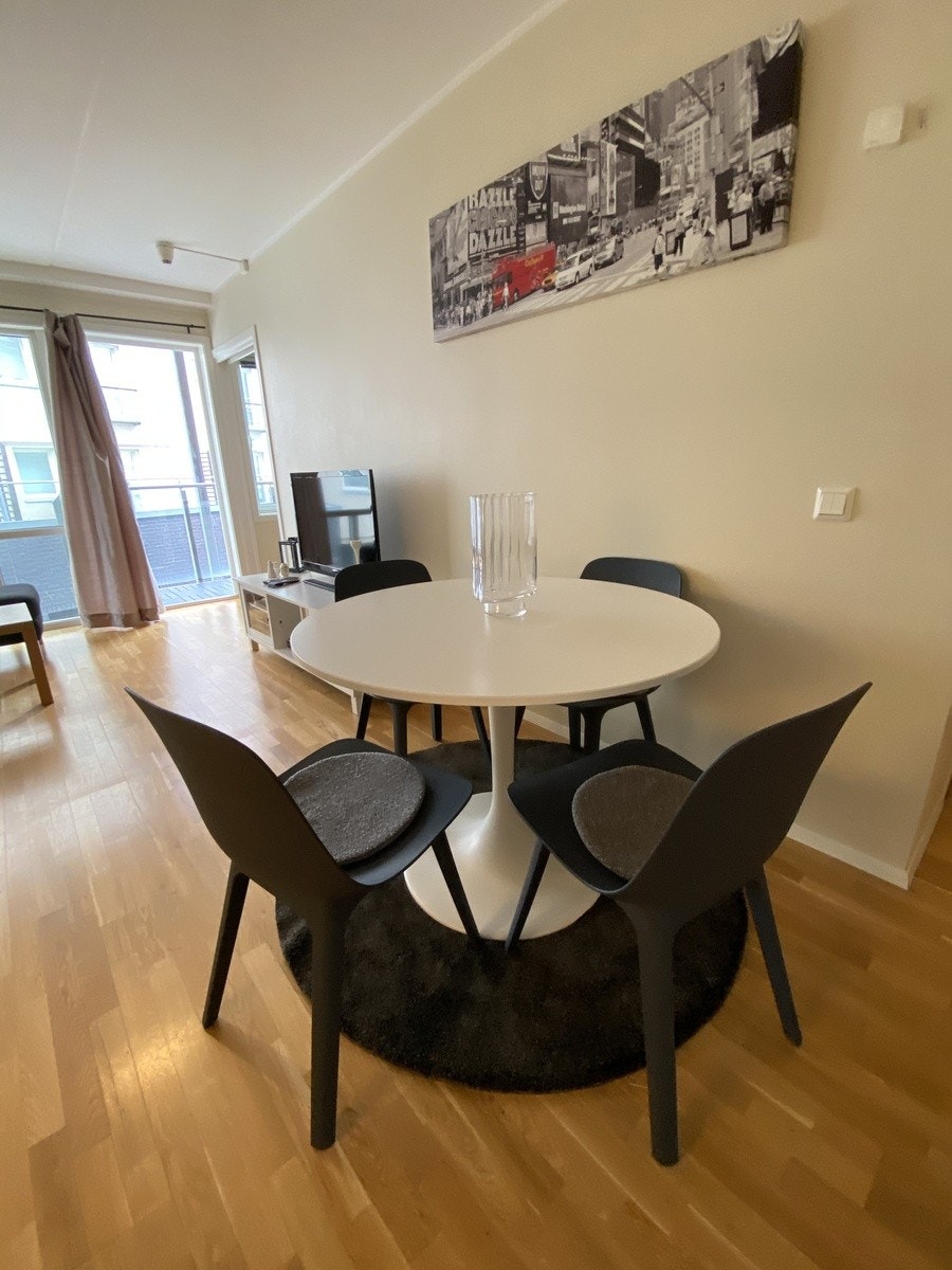 Flott nytt spise bord Galleribilde