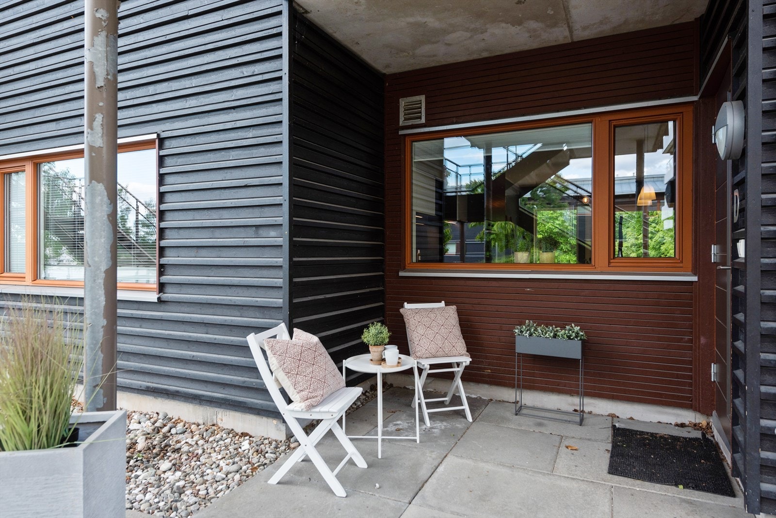 Inngangs terrasse, Sommer Galleribilde