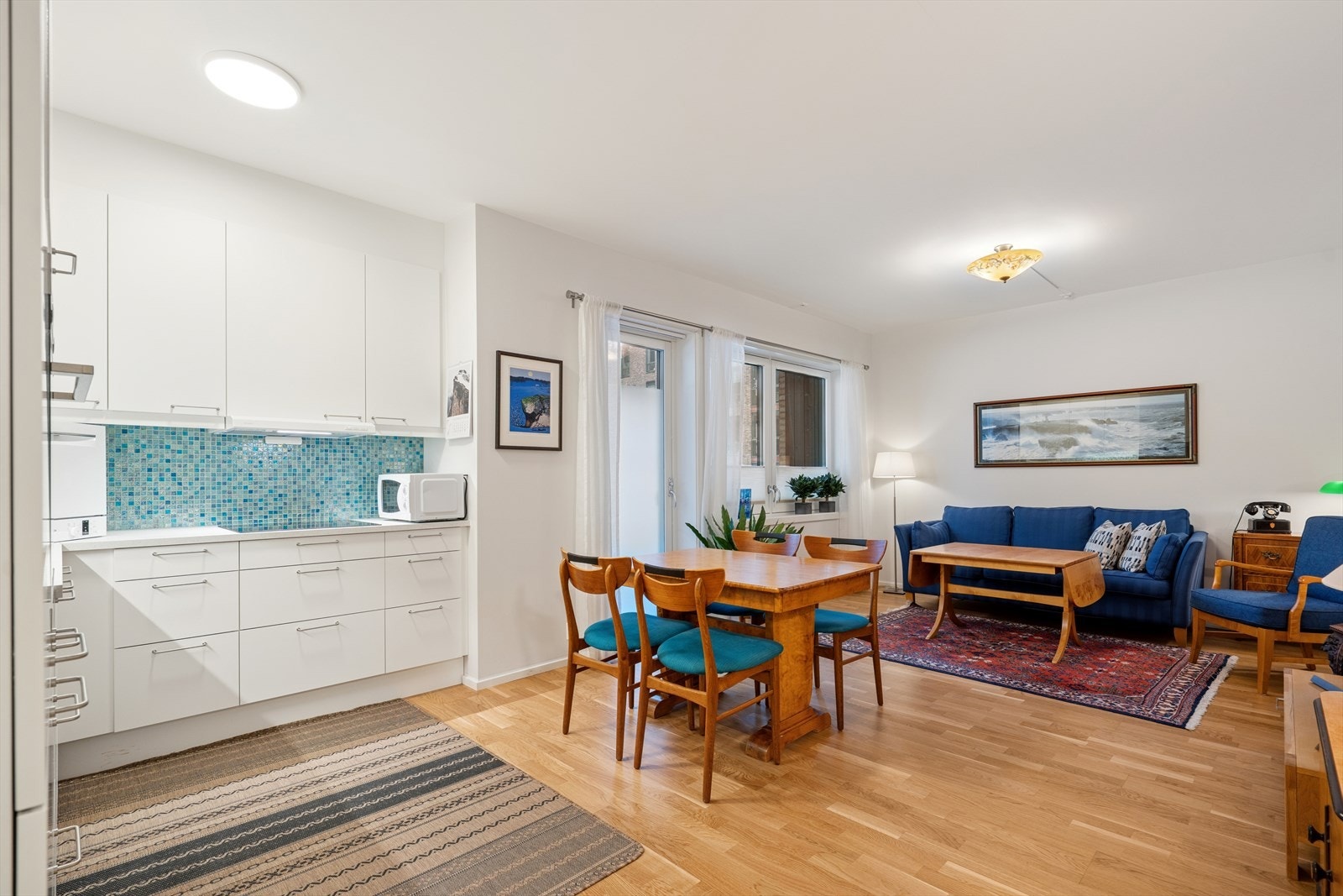 DNB Eiendom ønsker velkommen til denne flotte leiligheten i Dronningens gate 34 - praktisk og trappefri adkomst i 1. etasje Galleribilde