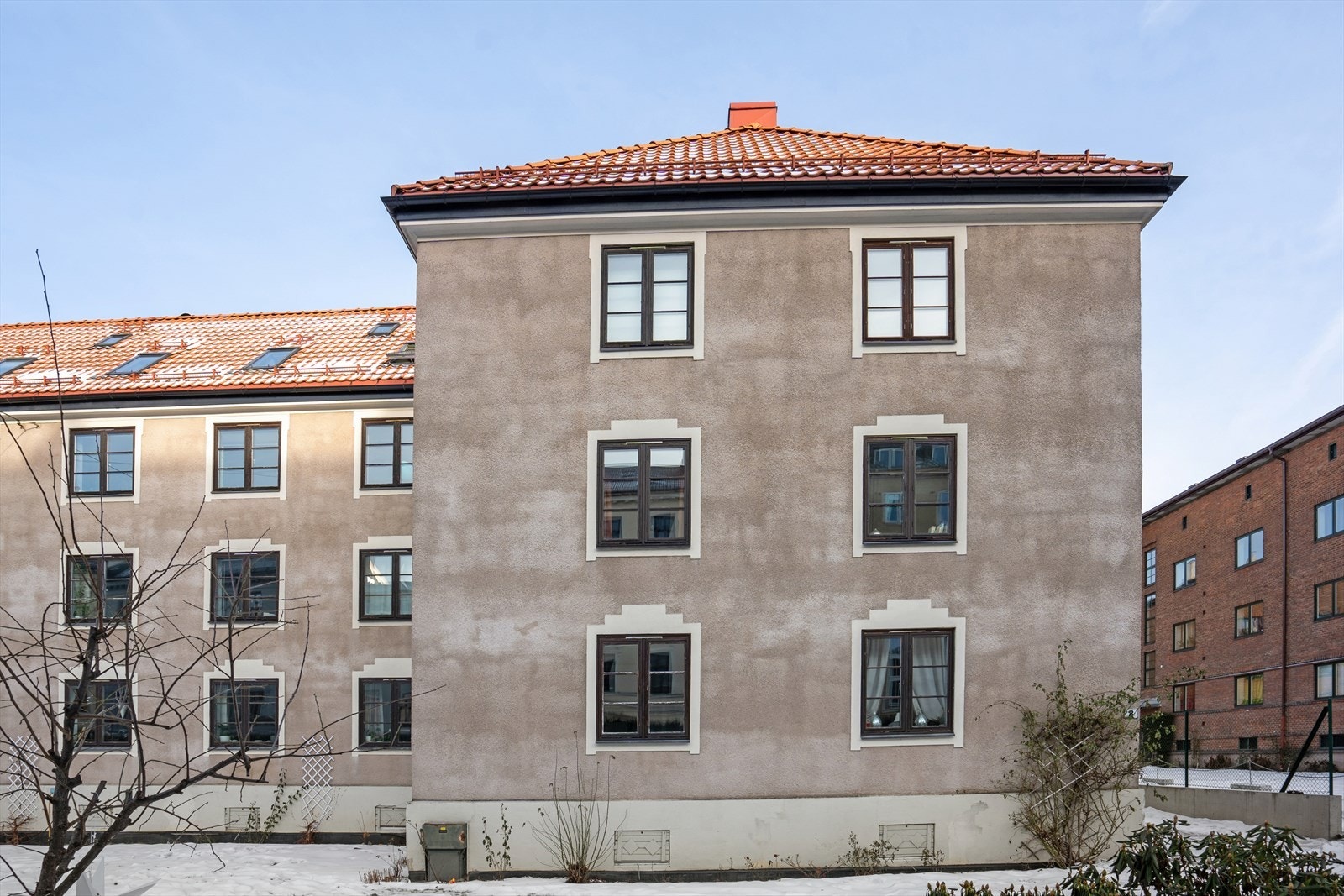 Her får man muligheten til å bo i en av de flotteste bygårdene i bydelen. Galleribilde