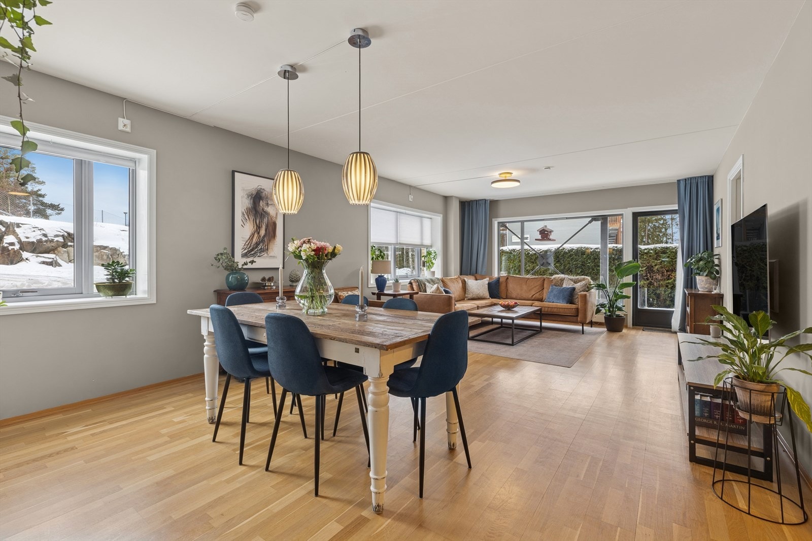 Karl-Magnus v/DNB Eiendom har gleden av å presentere Jordbærsletta 26! Galleribilde