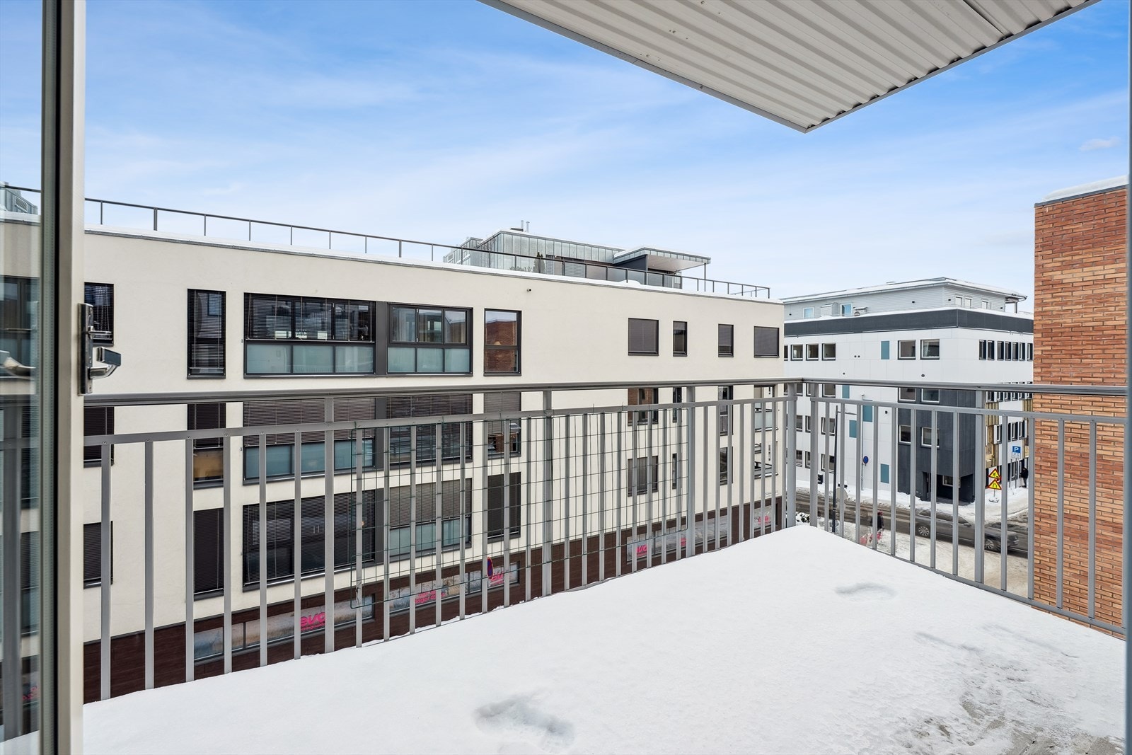 Sameiet har en felles takterrasse som kan benyttes til sosiale samlinger. Galleribilde