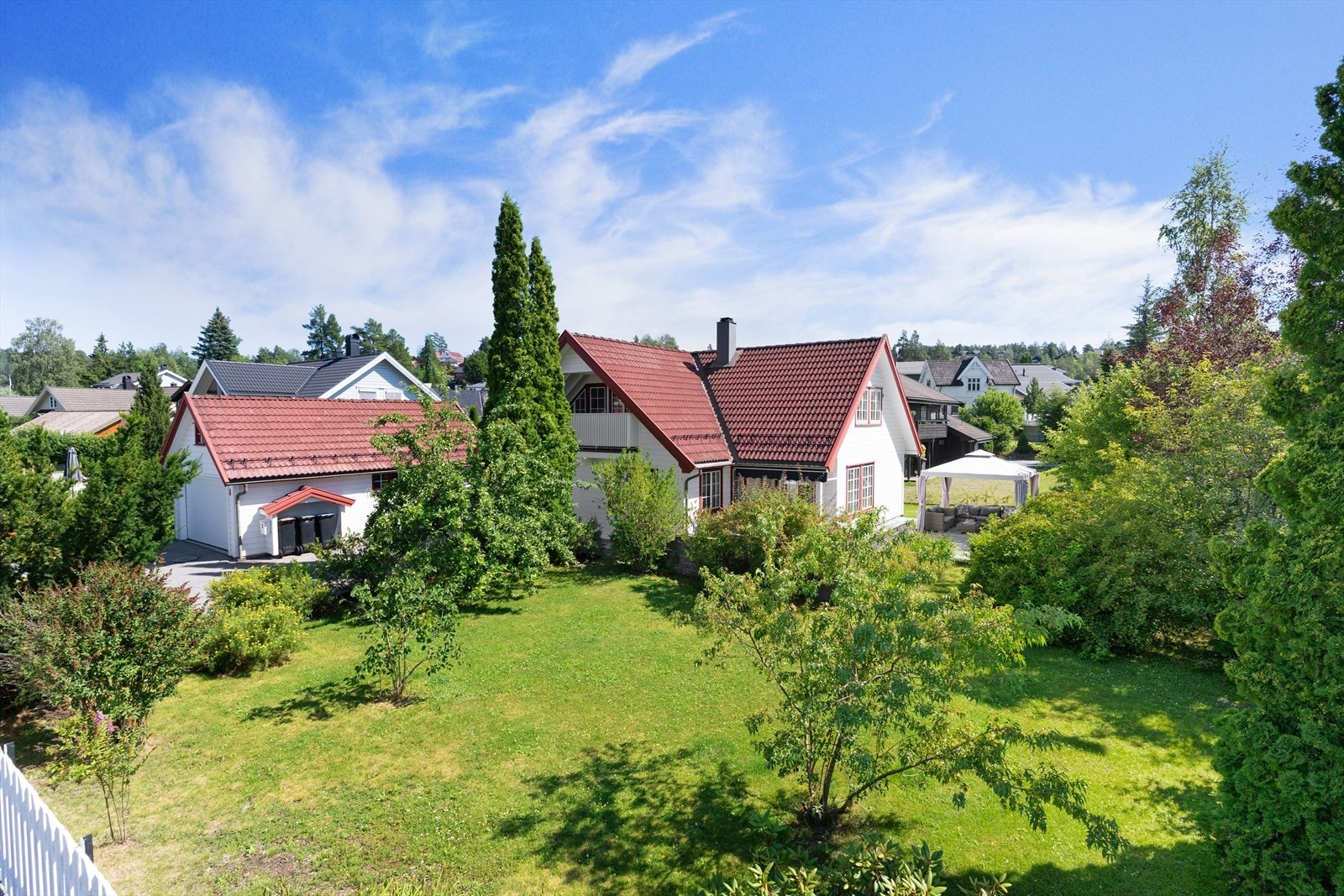 Pent opparbeidet hage Galleribilde