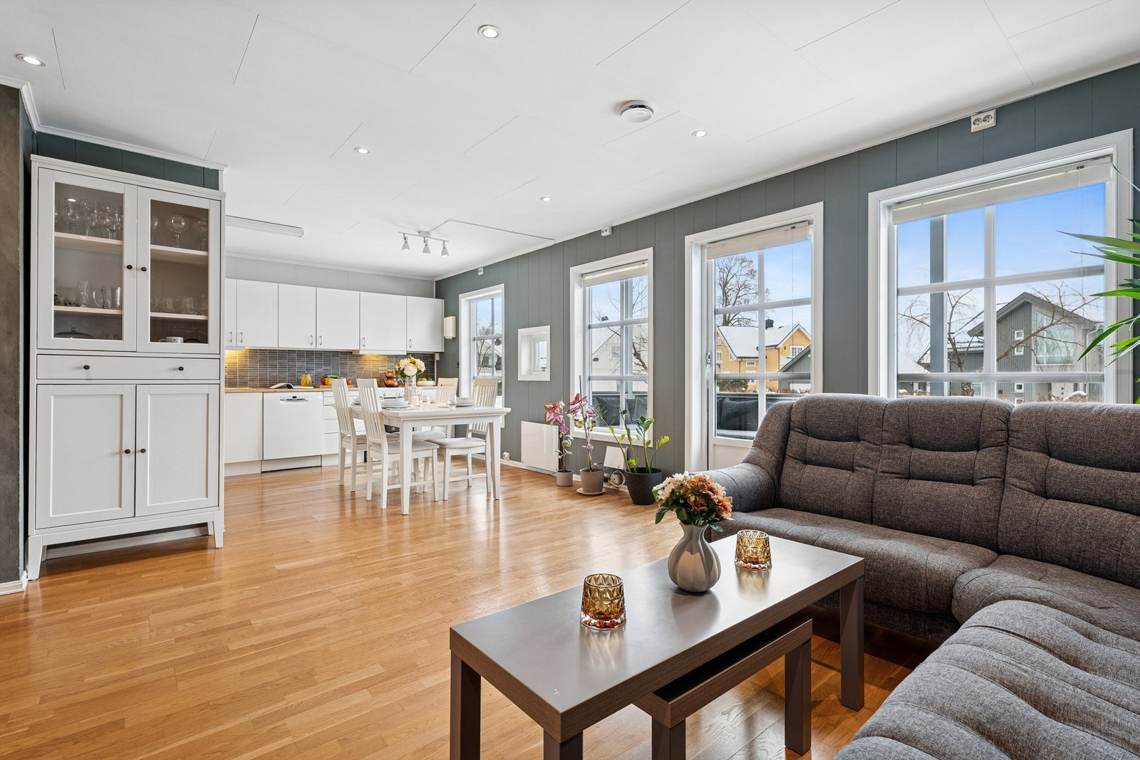 Stue/kjøkken Galleribilde