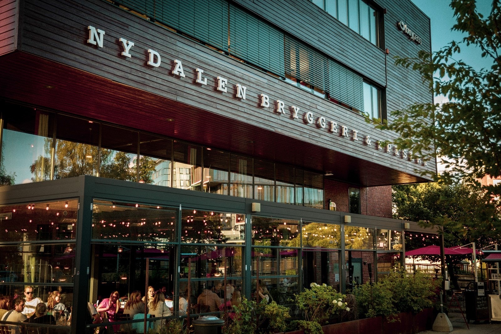 Et av flere spisesteder i Nydalen - alt finner du kun i kort gåavstand fra leiligheten. Galleribilde