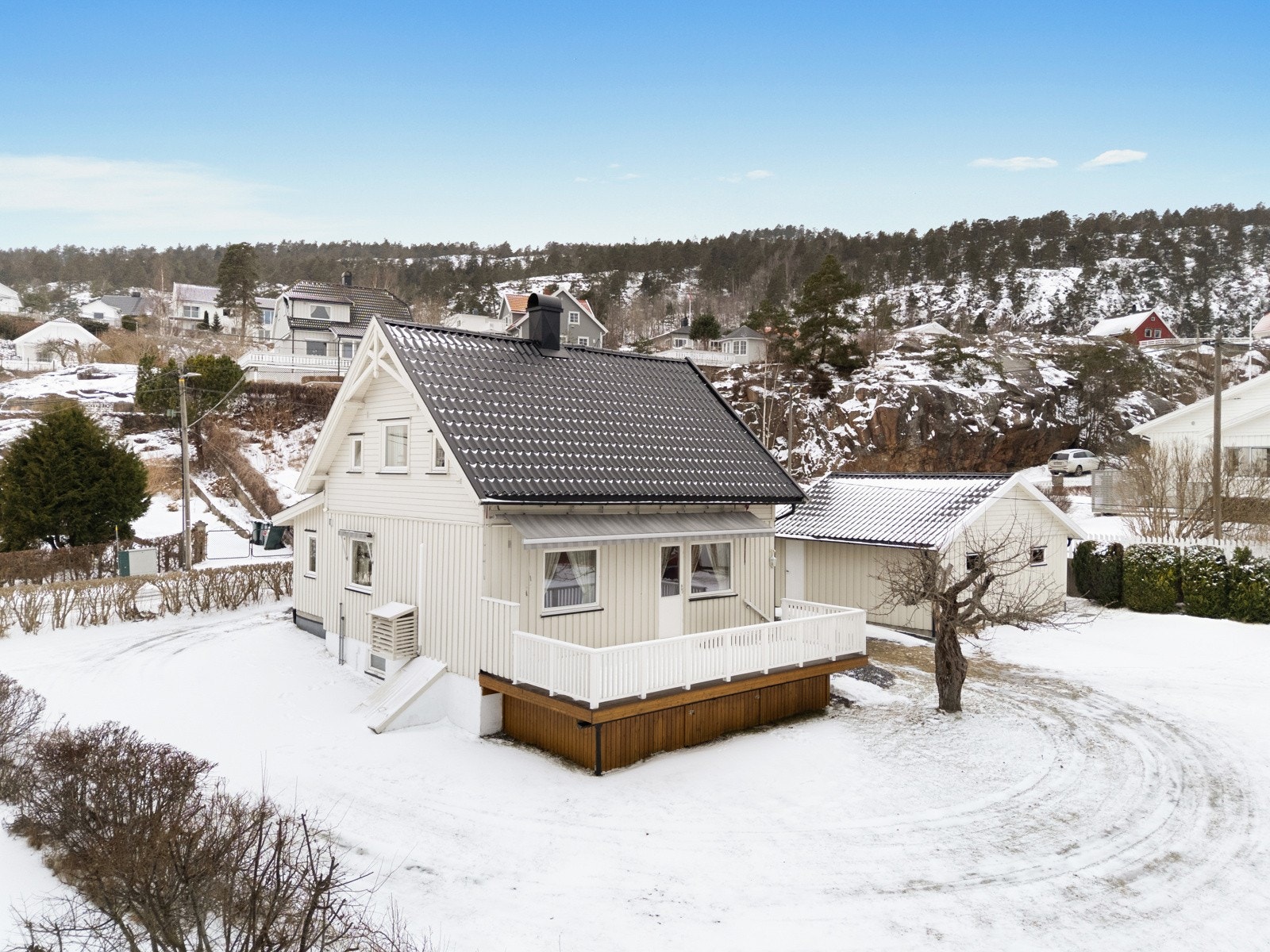 Pent opparbeidet selveiertomt på 1505 kvm Galleribilde