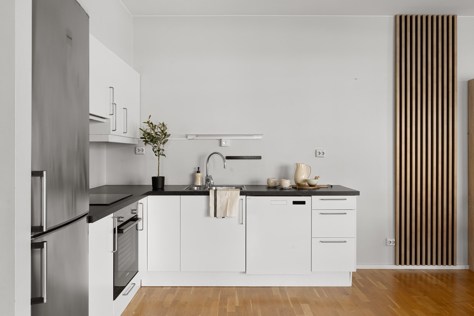 Hvitevarene på kjøkkenet medfølger. Galleribilde