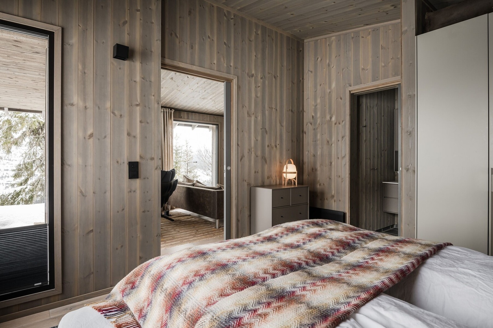 Hovedsoverom med eget bad. Galleribilde