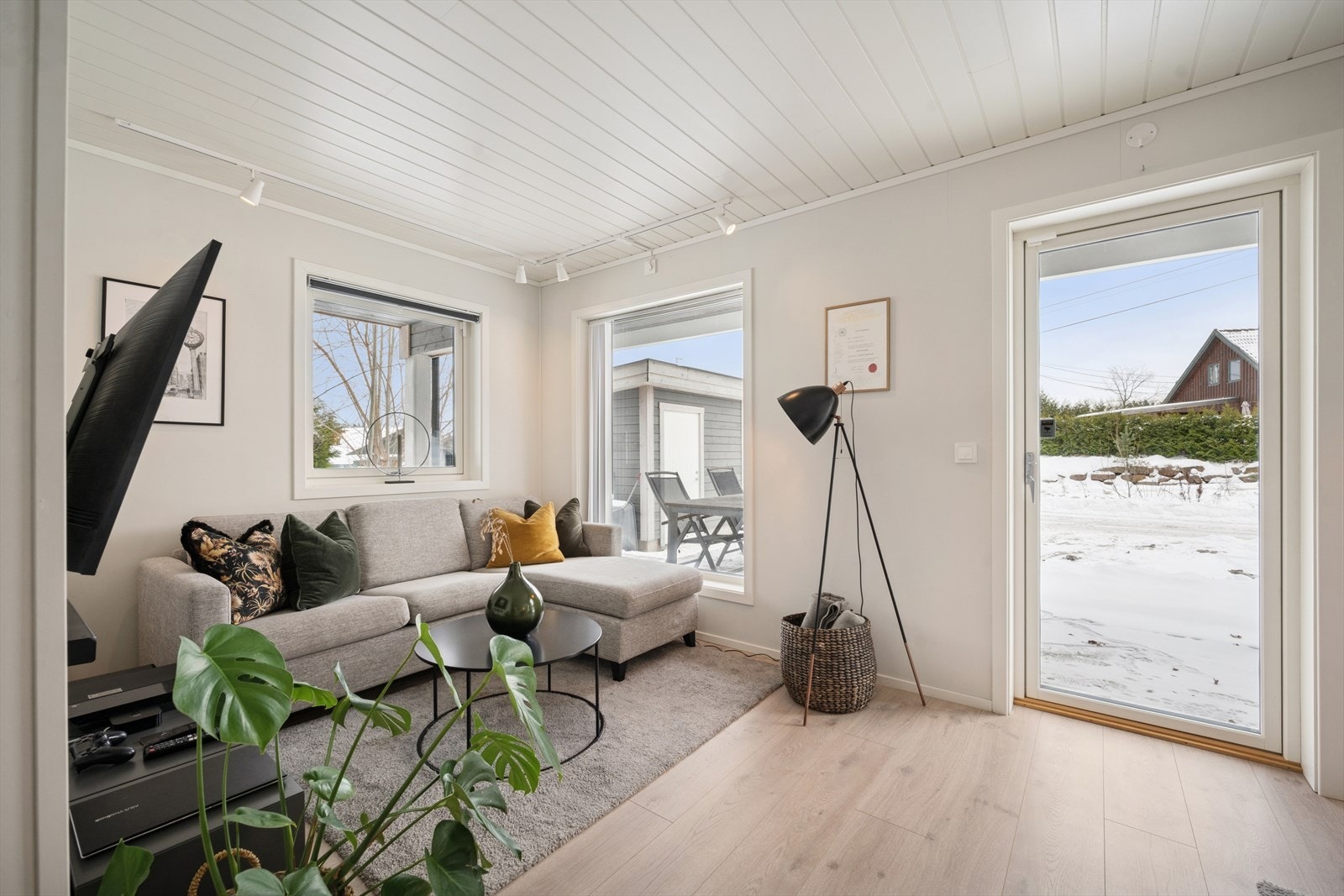 God plass til sofakrok med ønsket TV-møblement. Galleribilde