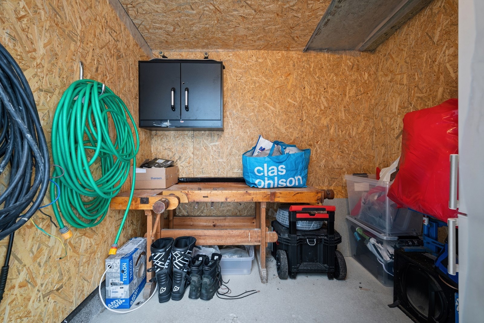 Utebod nr 2 på 5 kvm. Galleribilde