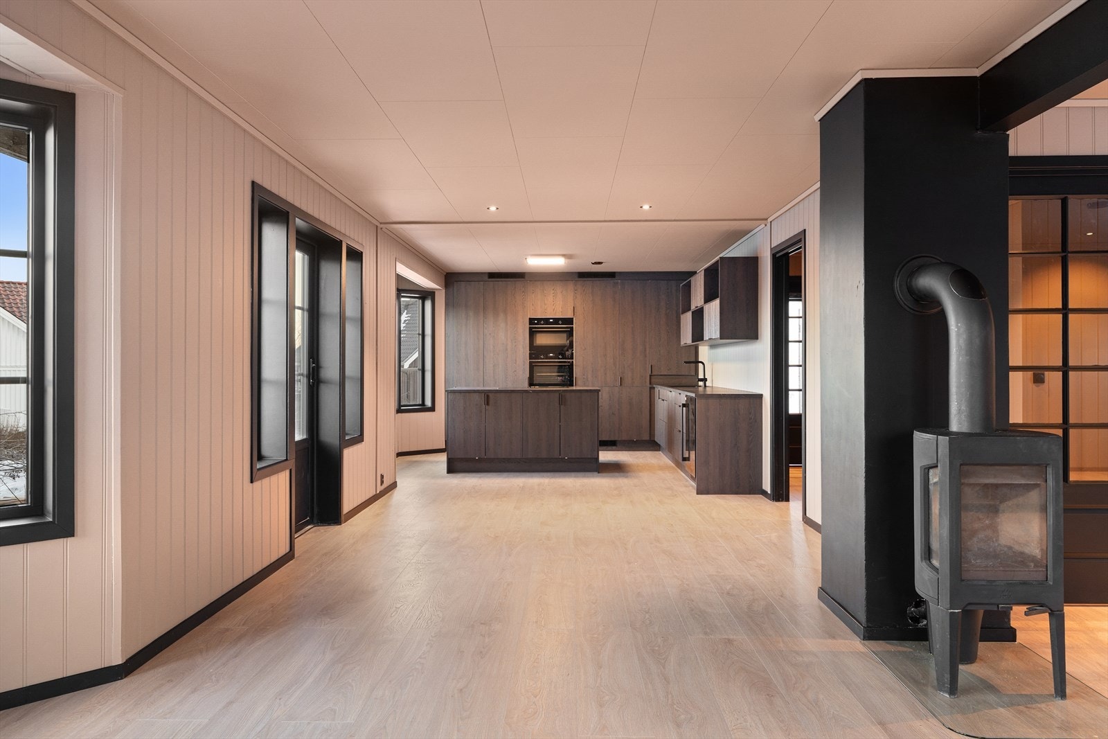 God plass til større spisestue Galleribilde