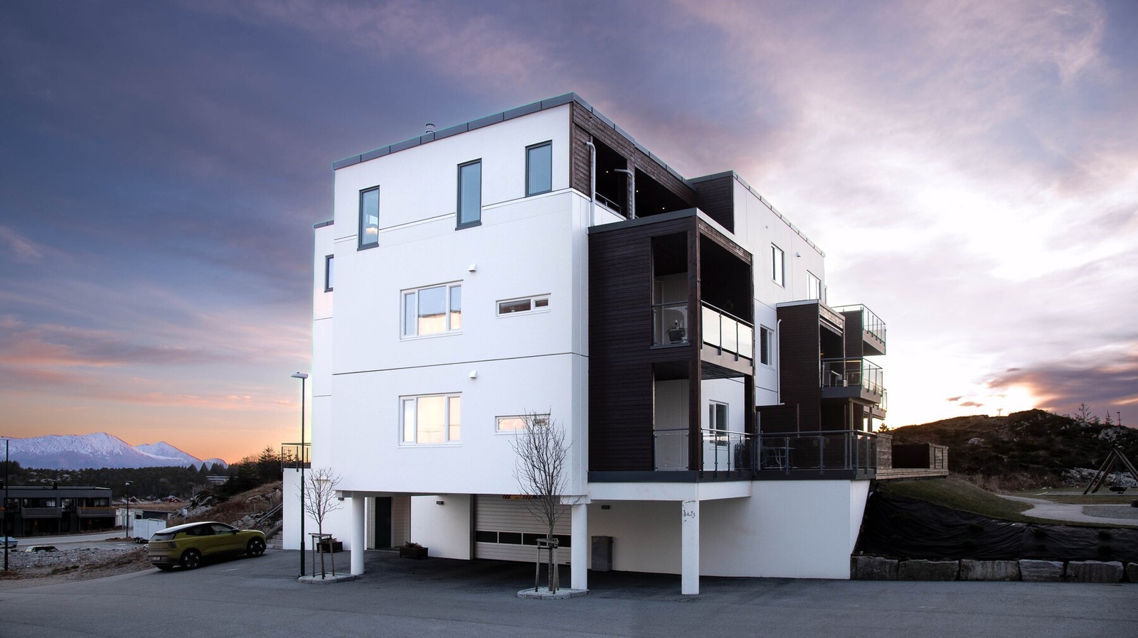 EiendomsMegler 1 v/Rune Johansen har gleden av å presentere Havbrisveien 5. Foto: Fotograf Engvig a.s. (Jenny Engvig) Galleribilde