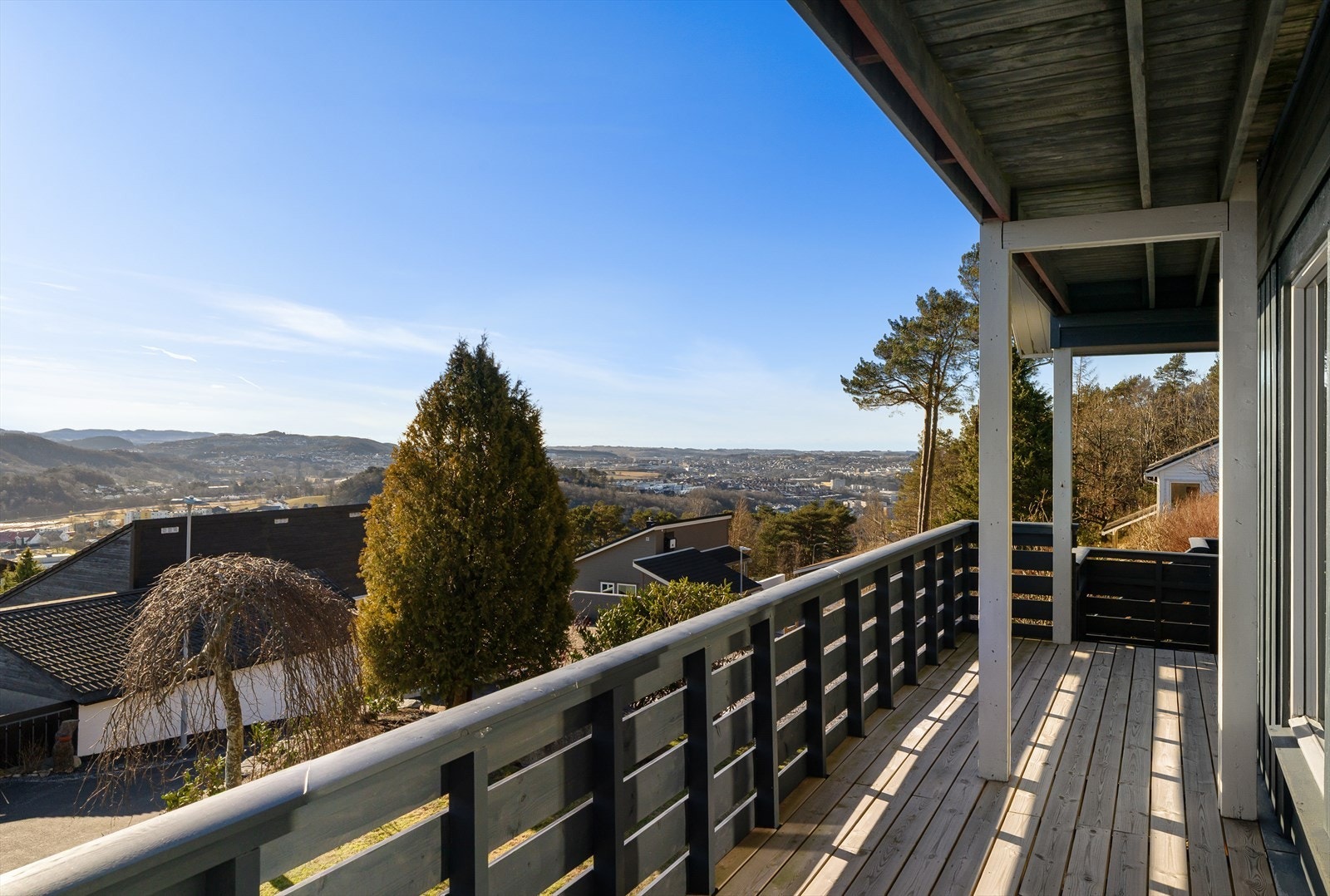 Nydelig utsikt fra boligen. Galleribilde