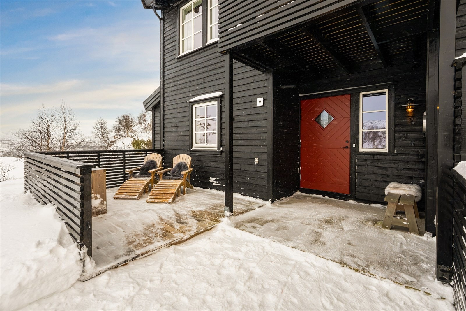 Entre med kjekk uteplass. Galleribilde