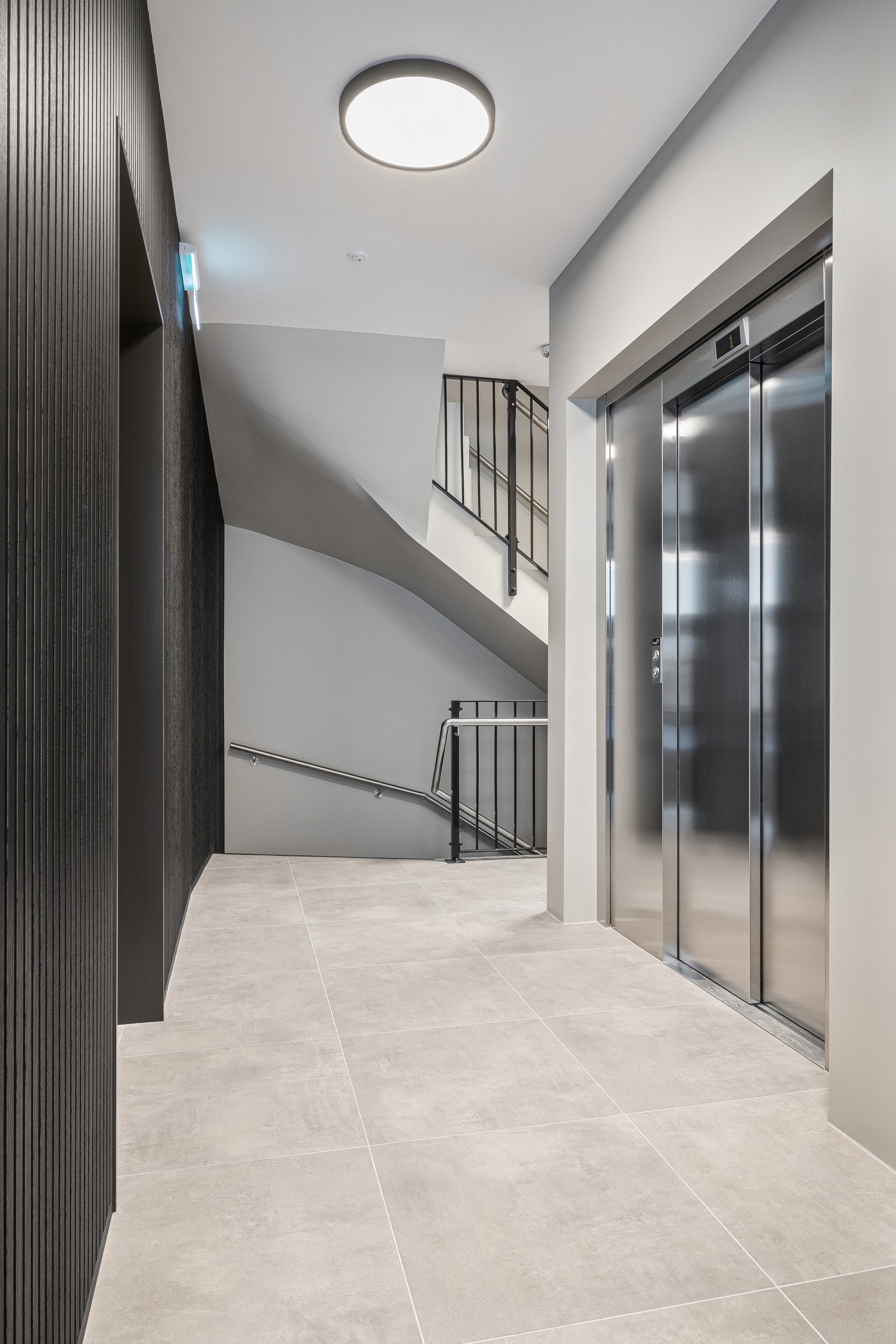 - Det er heis i bygget som går ned i underetasjen hvor det er bod og sykkelparkering - Galleribilde