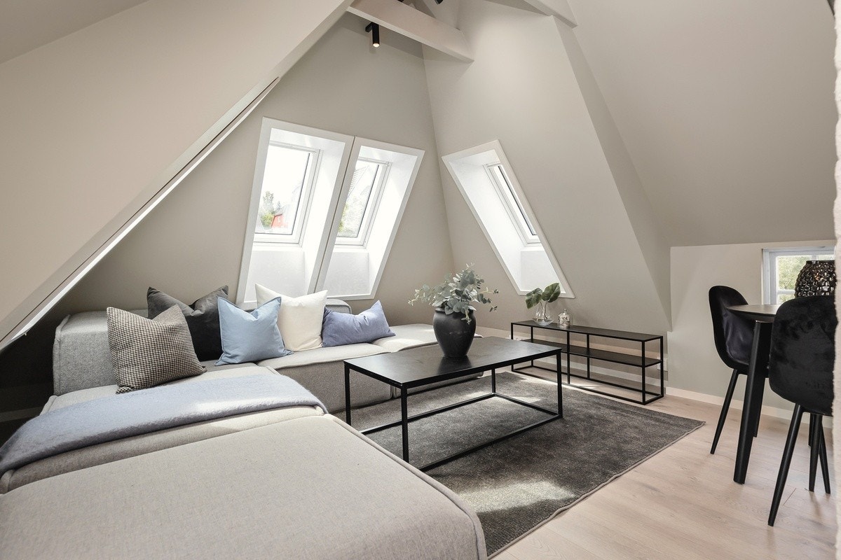 Velkommen til Stavnevegen 4! En stor og nyrenovert leilighet på 86 kvm med en svært attraktiv beliggenhet! Galleribilde