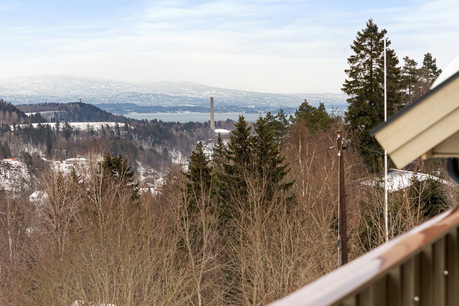 Luftig utsyn fra terrasse Galleribilde