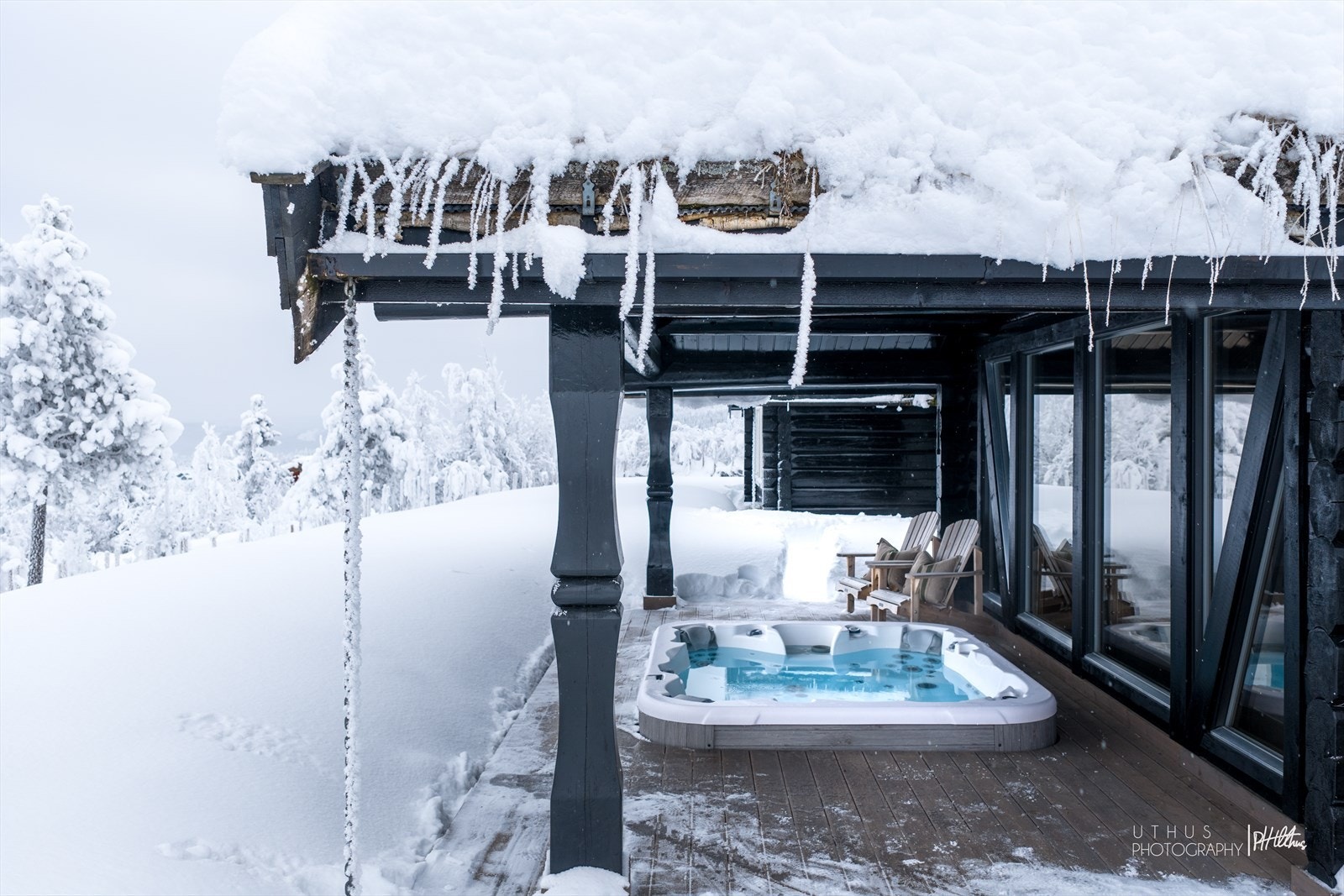 Terrassen er på ca. 24 kvm og ble bygd ny i 2020. Galleribilde