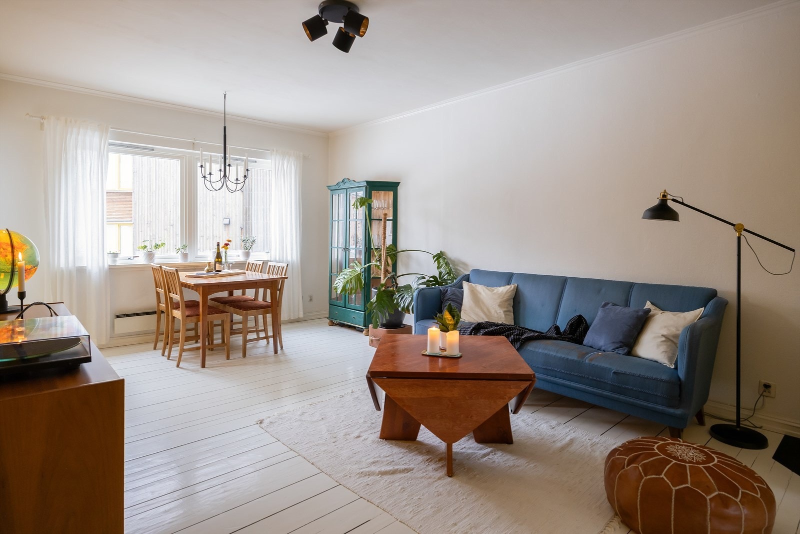 Velkommen til Einar Tambarskjelves gate 2B - En sentral og innbydende 3-roms leilighet med attraktiv beliggenhet på Elgeseter/Høyskoleparken og to balkonger med gode solforhold. Galleribilde