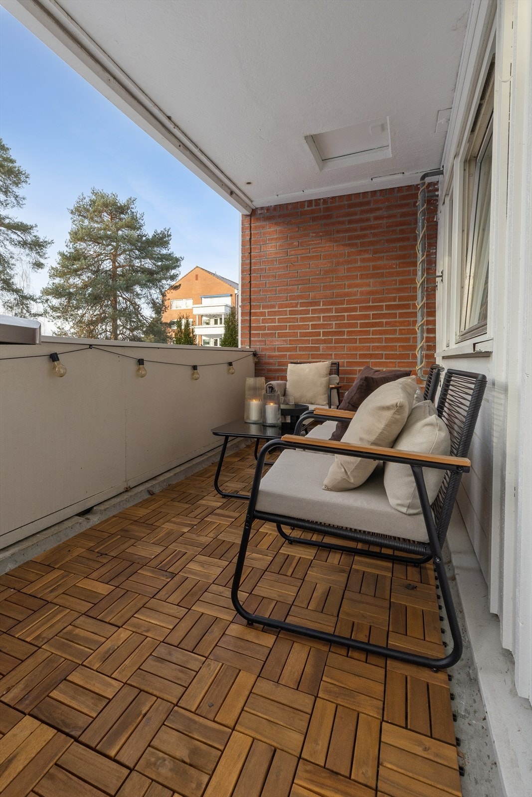 Her kan du nyte varme sommerdager og sene kvelder i hyggelige og rolige omgivelser. Galleribilde