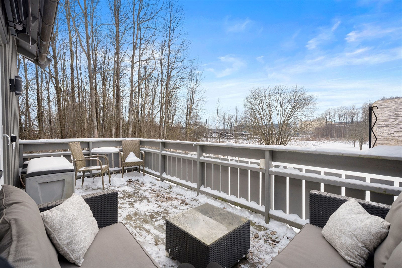 Her kan man enkelt innrede med både sittegruppe og grill. Galleribilde