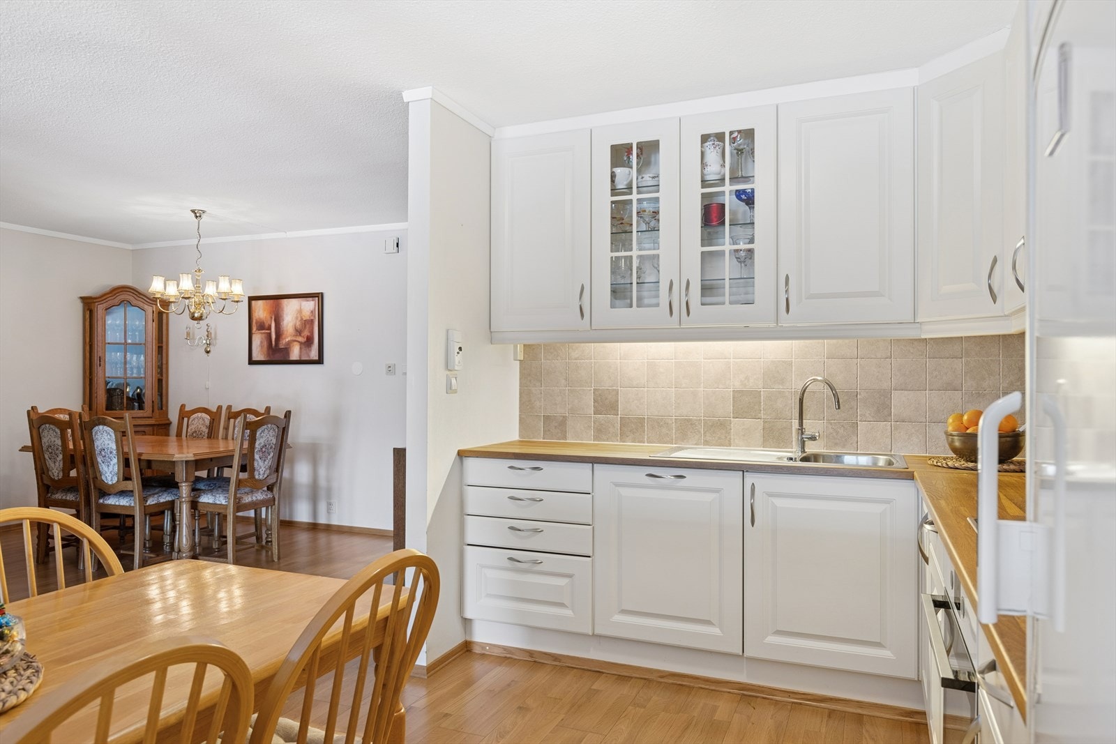 Kjøkken - hvitevarer medfølger Galleribilde