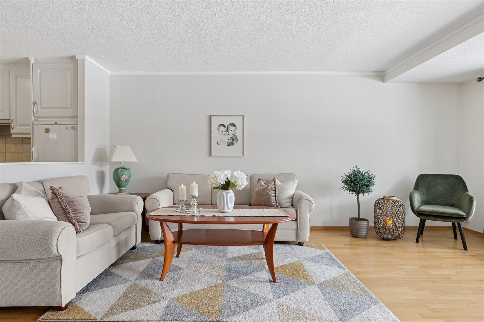 Stue som er lysmalt Galleribilde