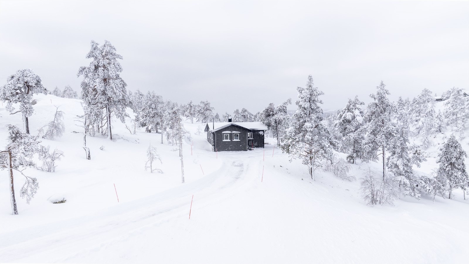 Ønsker du visning? Ta kontakt med eiendomsmegler Guro Hana, t.9425 4652, for nærmere avtale. Galleribilde